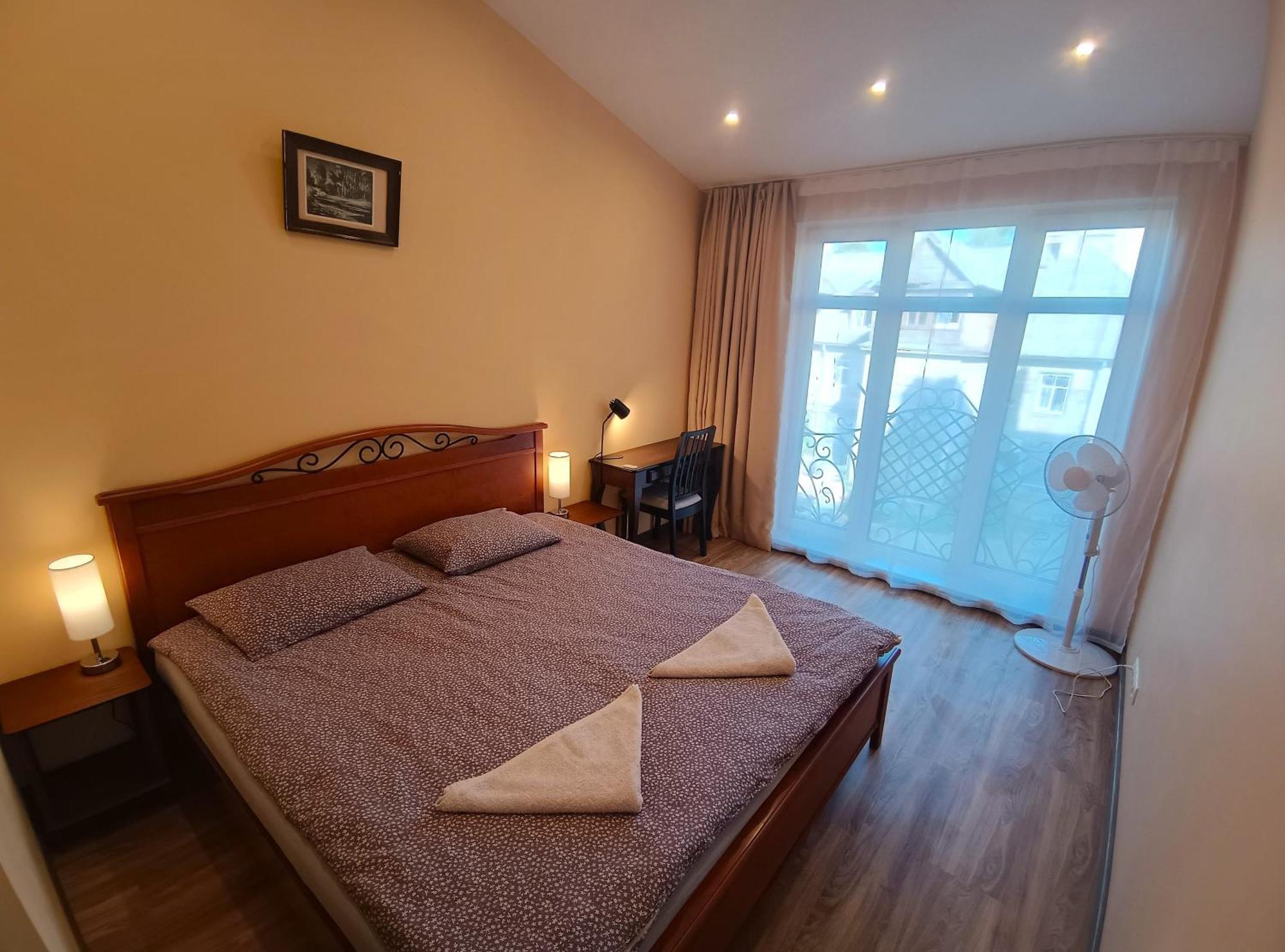 Korter Ernests' Unique Townhouse With Sauna, Hot Tub And Free Parking Riga