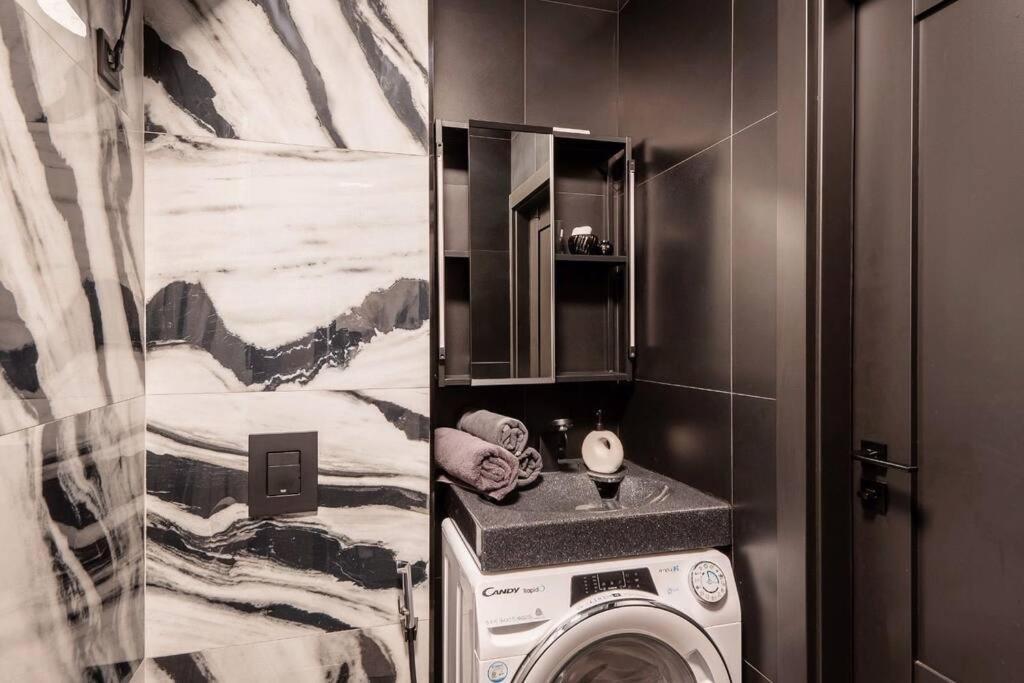 & Functional Apartment