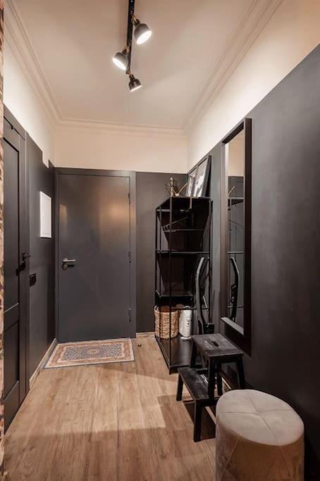 & Functional Apartment *