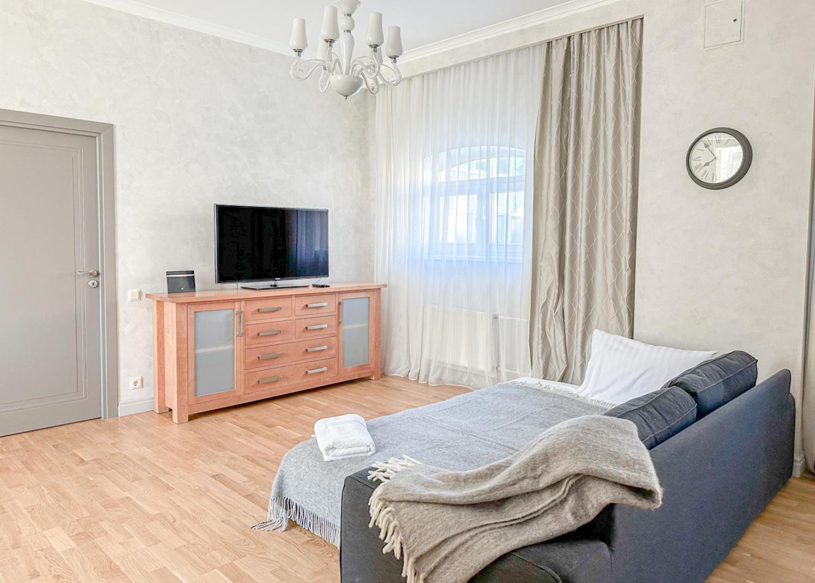 Heart, Space, Loft View, Free Parking Huoneisto Riika