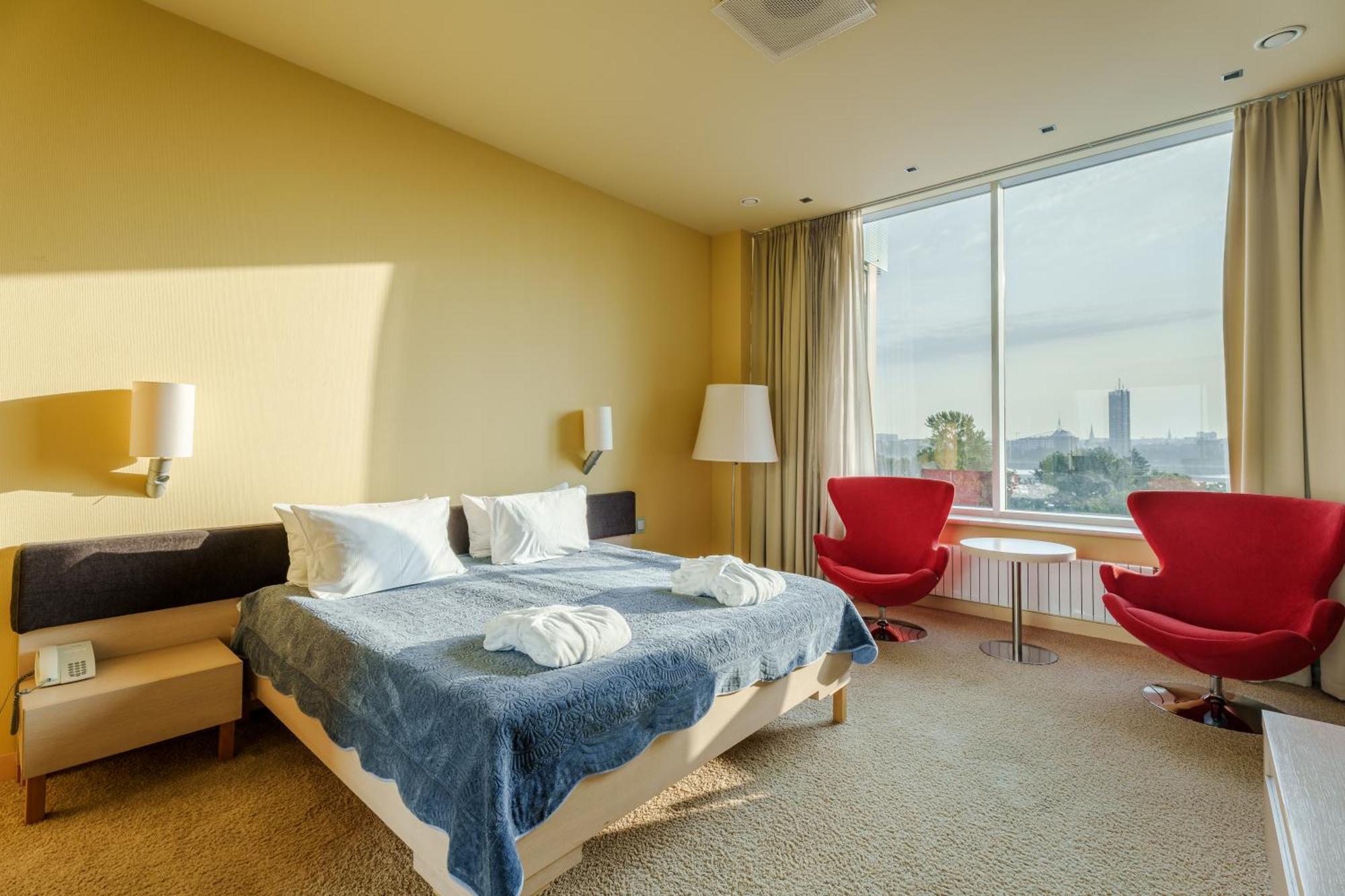 Islande With Free Parking Hotel Riga