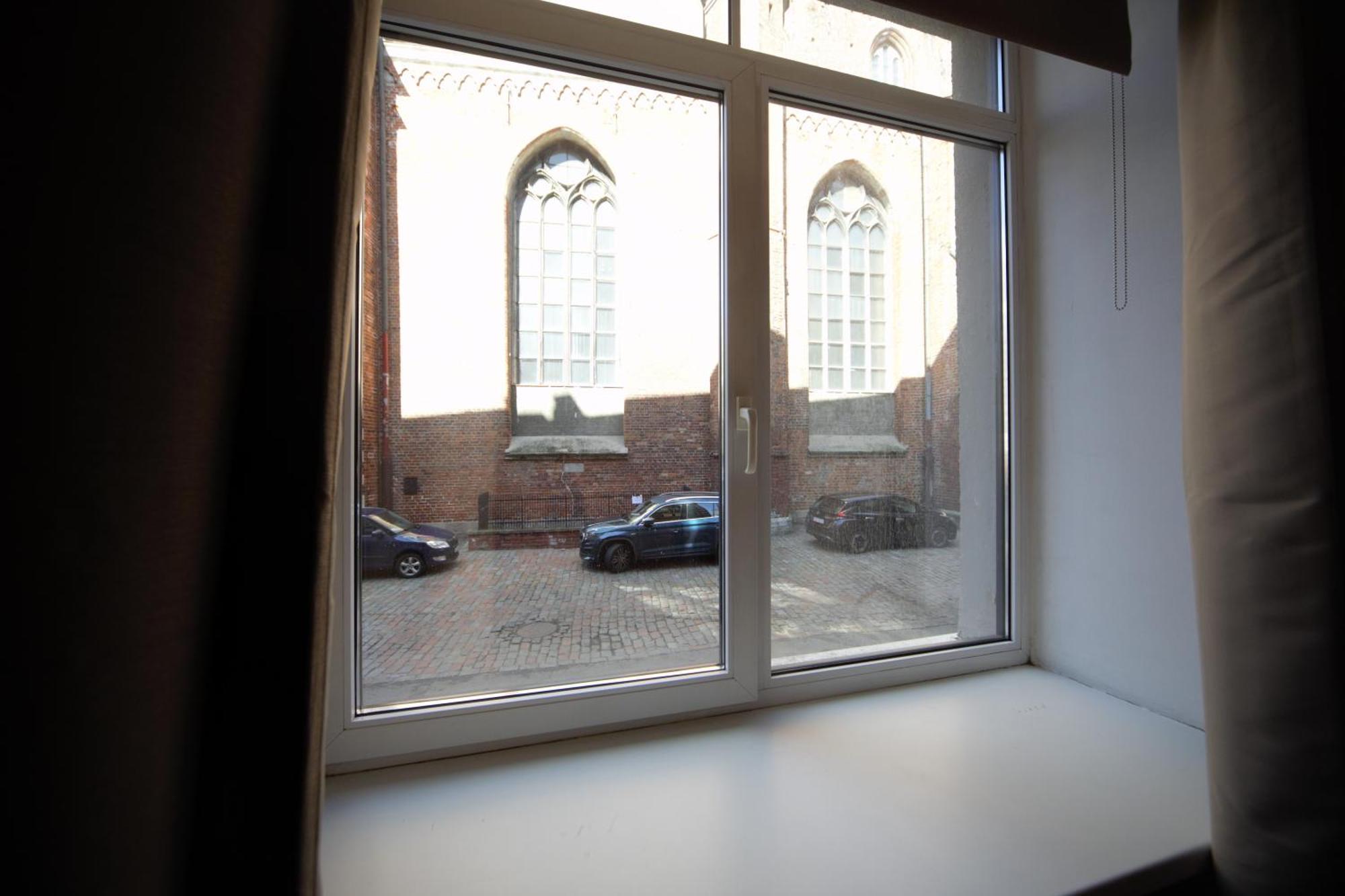 Apartment Three Bedroom Old Town *