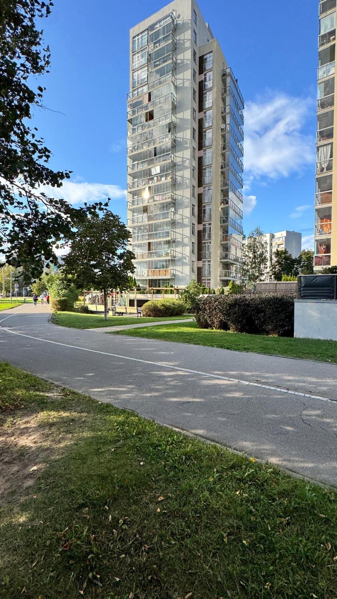 Metropolia Deluxe *