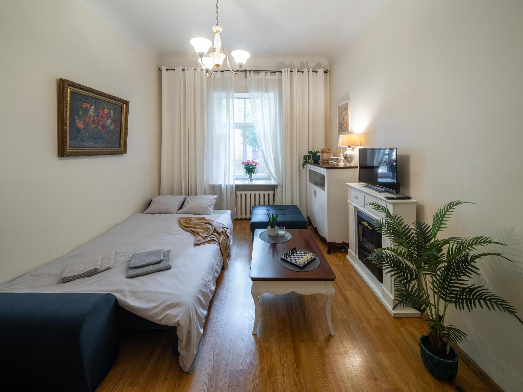 Alunana Premium & Fireplace In Art Nouveau District, 63 Sqm, 1870s, Self Check-in Appartement *