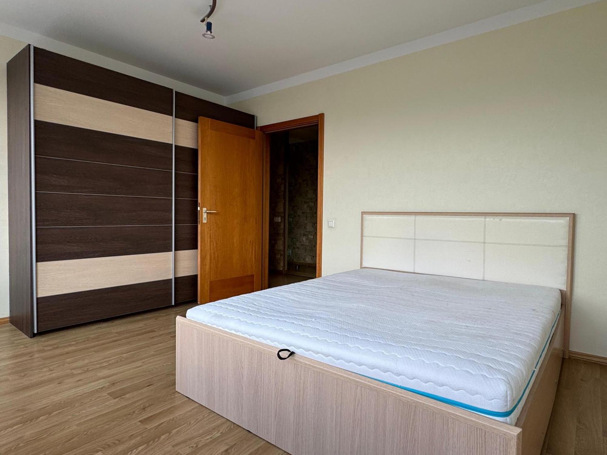 Apartment Quite Embassy Area Charm *