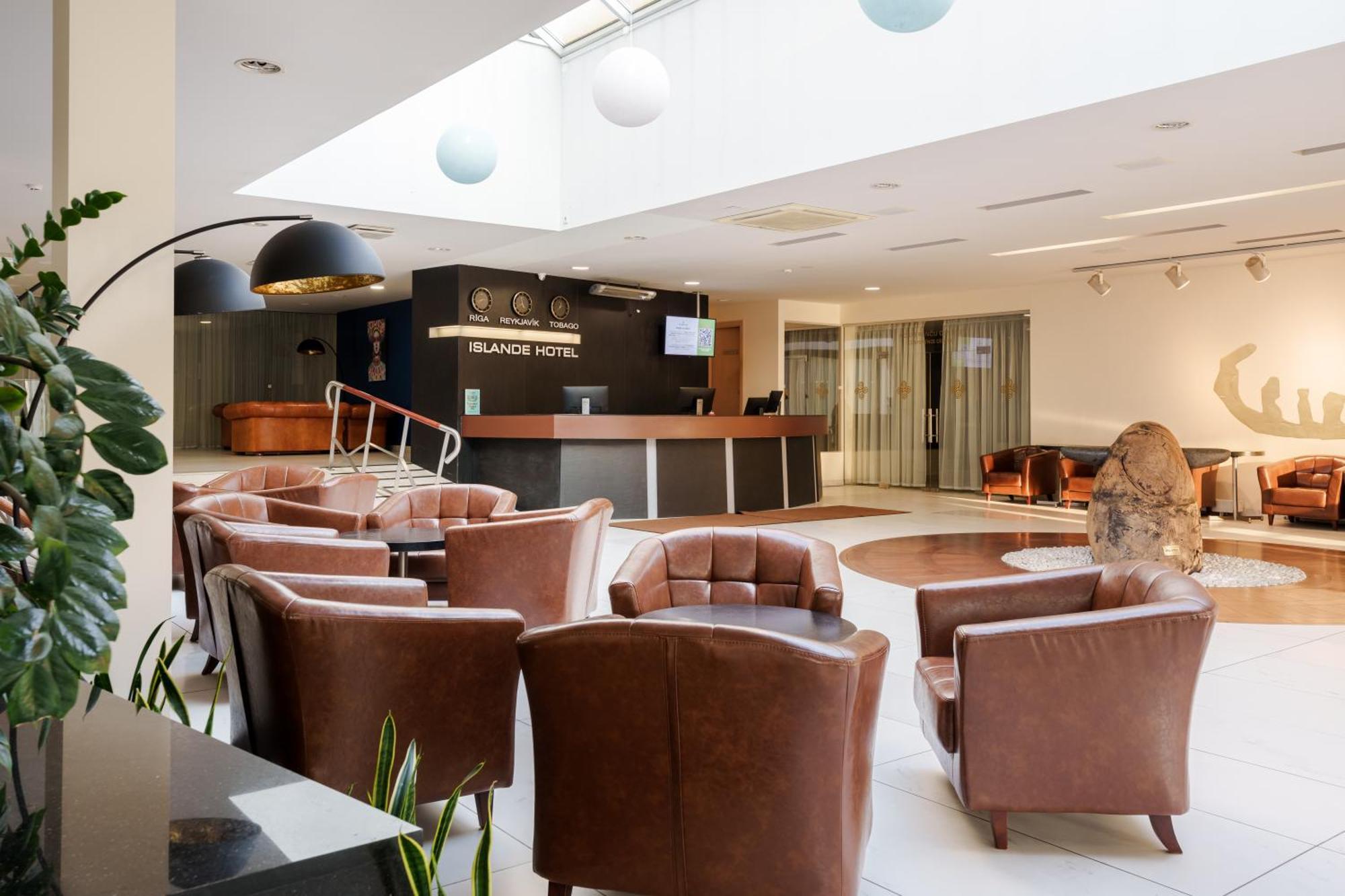 Islande With Free Parking Hotel 4*