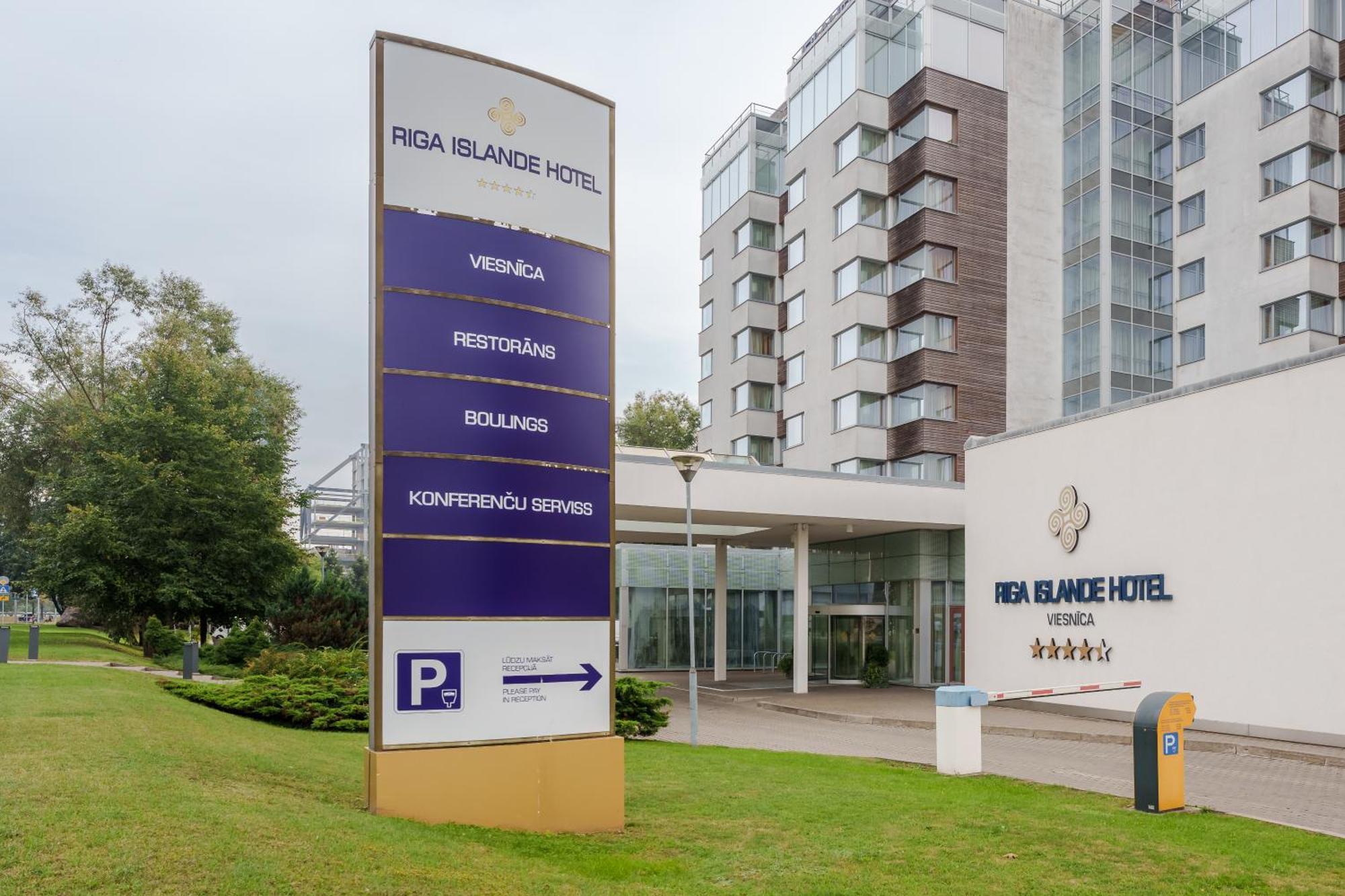 Islande With Free Parking Hotel Riga