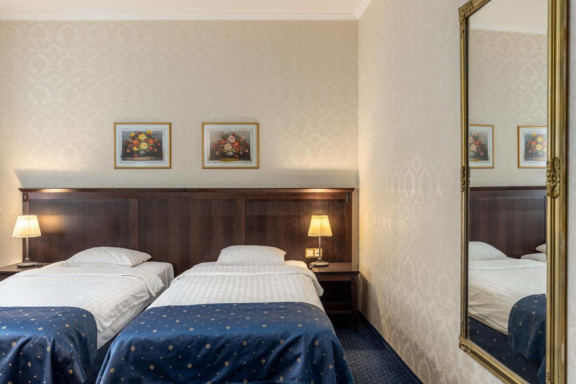 Gertrude Self Check-in Hotel 4*