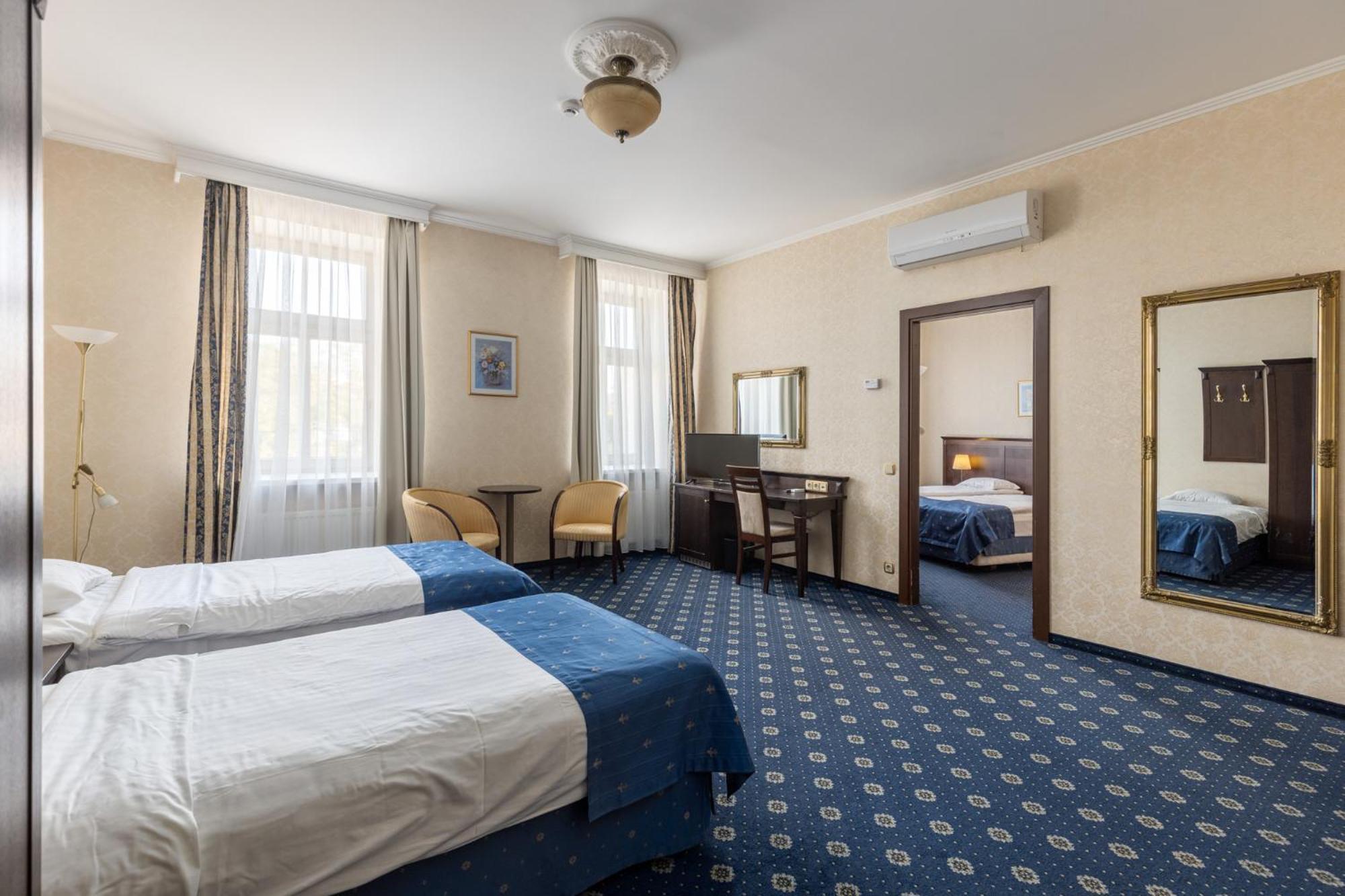 Gertrude Self Check-in Hotel 4*