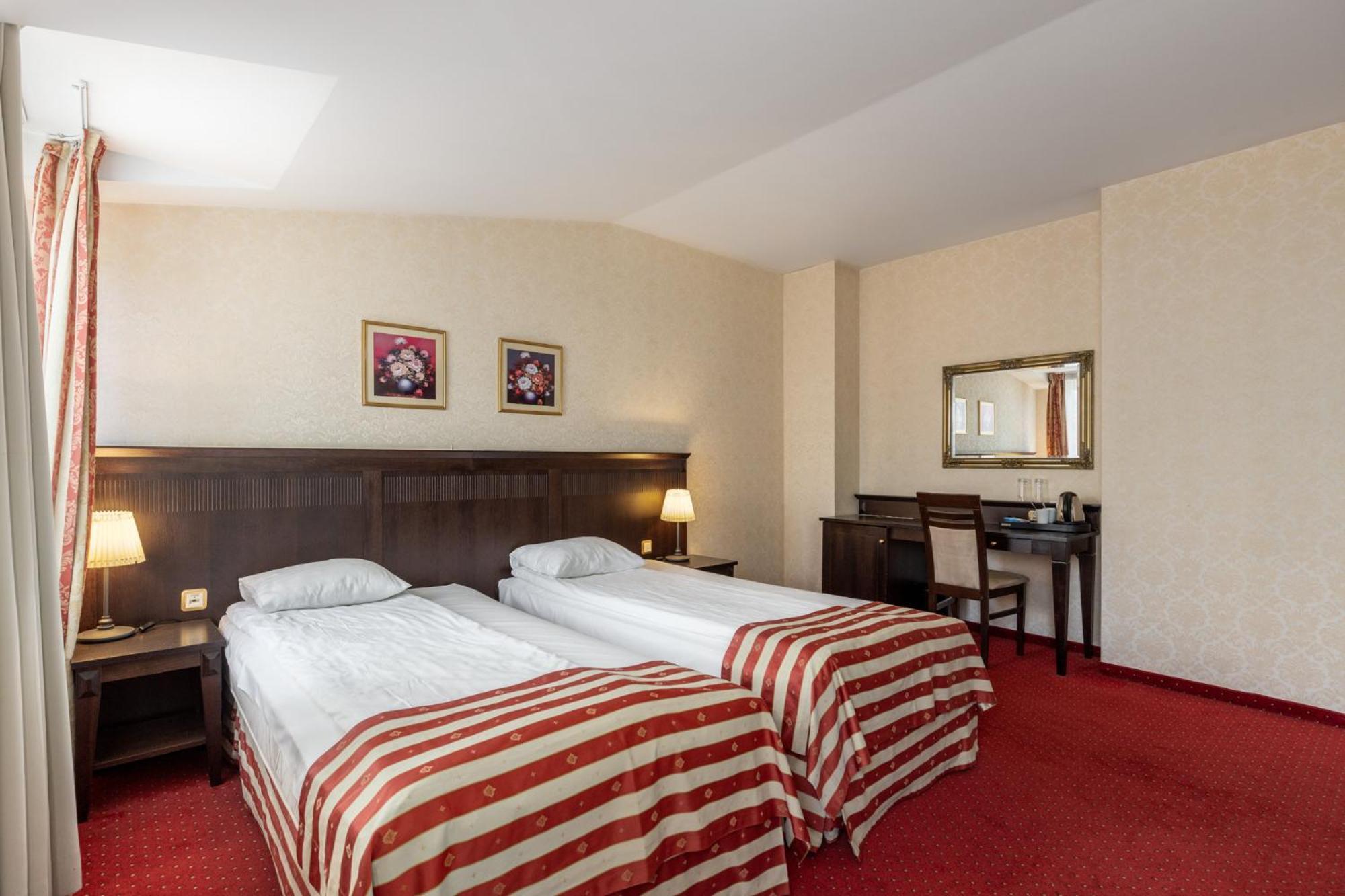 Gertrude Self Check-in Hotel 4*