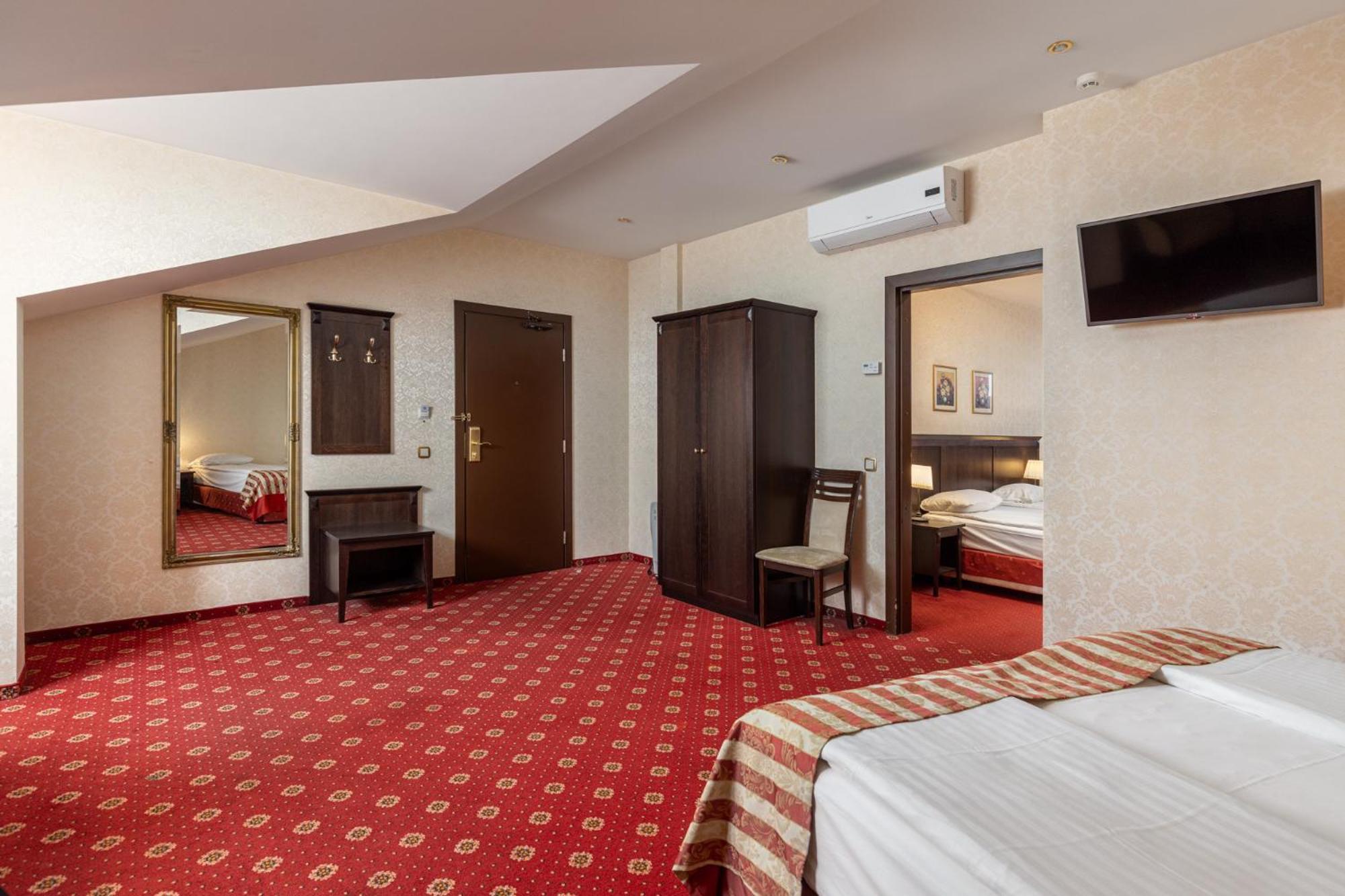 Hotel Gertrude Self Check-in 4*