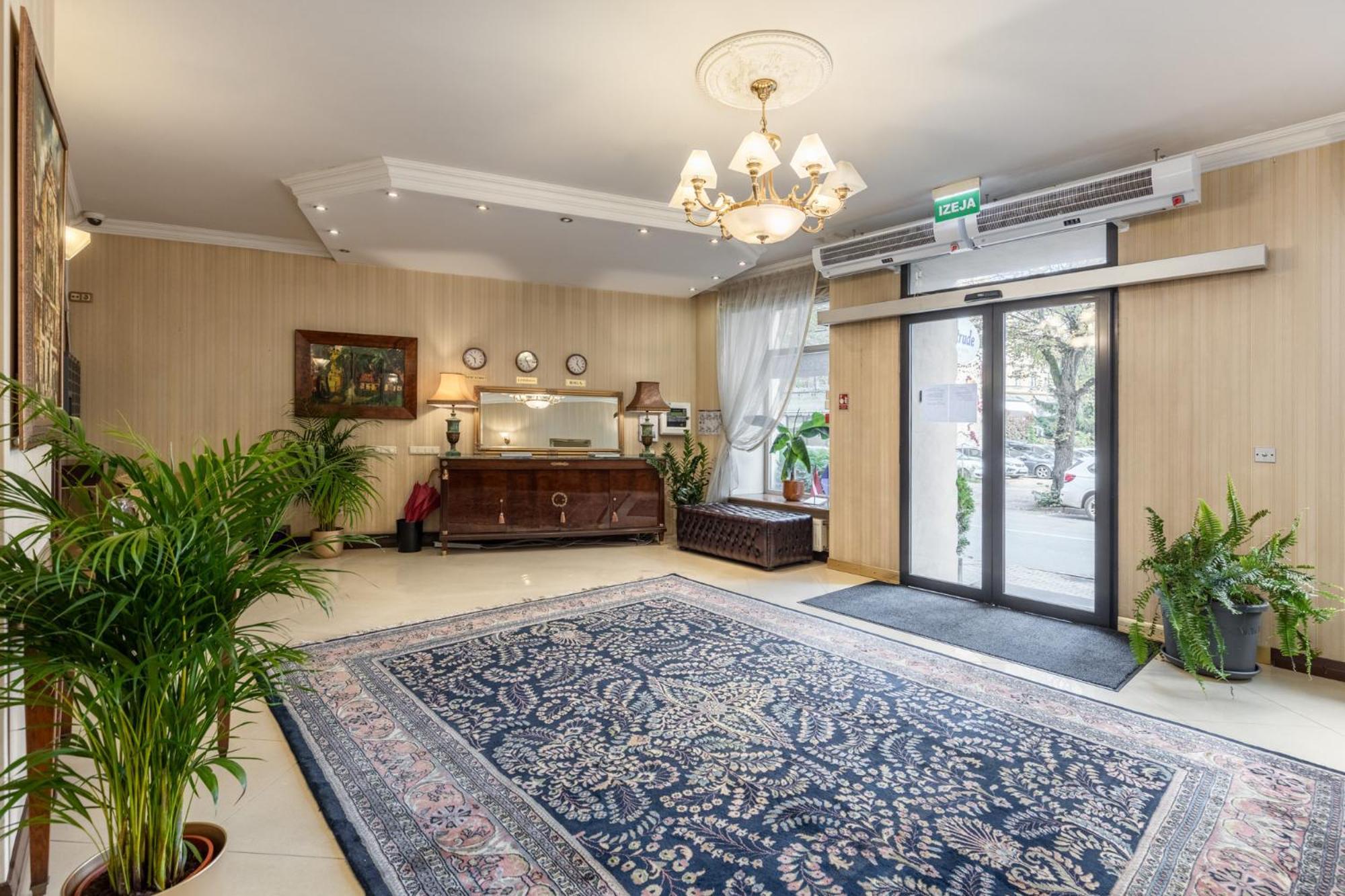 Hotel Gertrude Self Check-in 4*