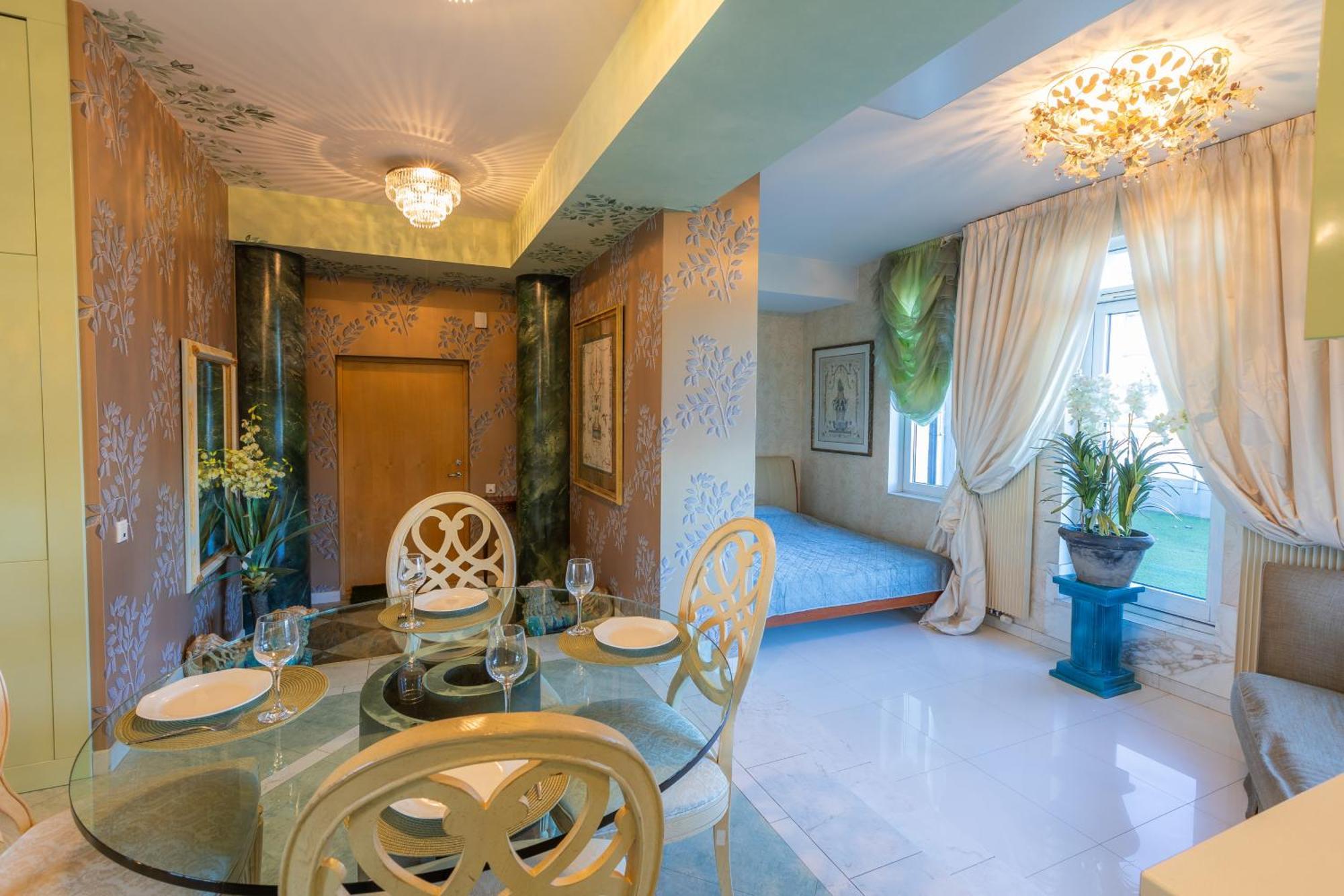 Royal Whith Free Parking Dzīvoklis Riga