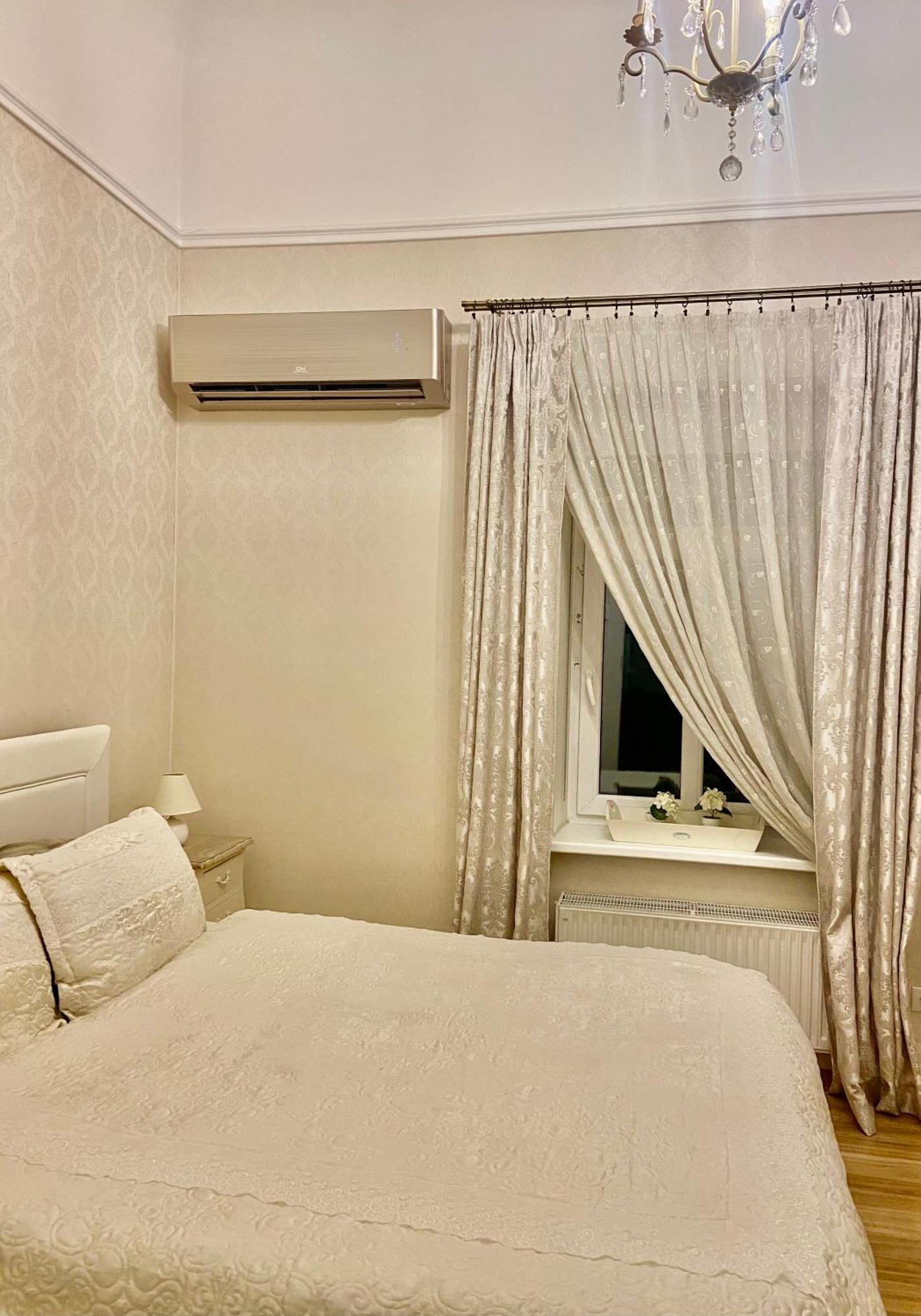 Elegant In Historical Centre & Free Locked Parking Korter