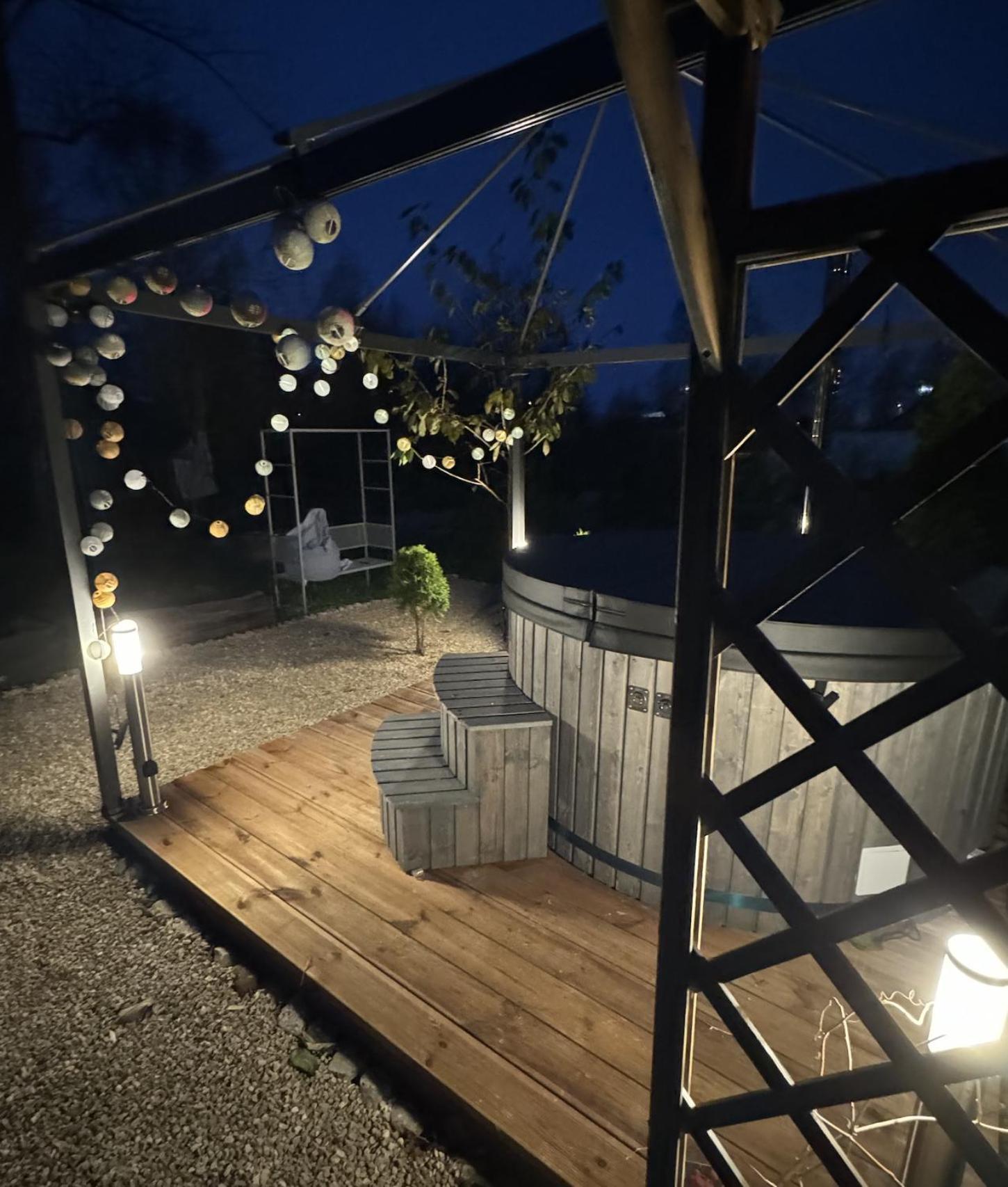 Amazing Little House On An Island With Garden * Riga