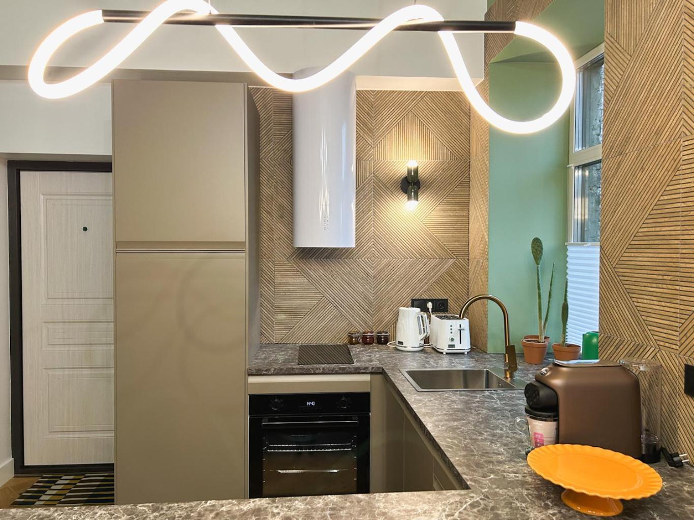Apartment Unique In Center
