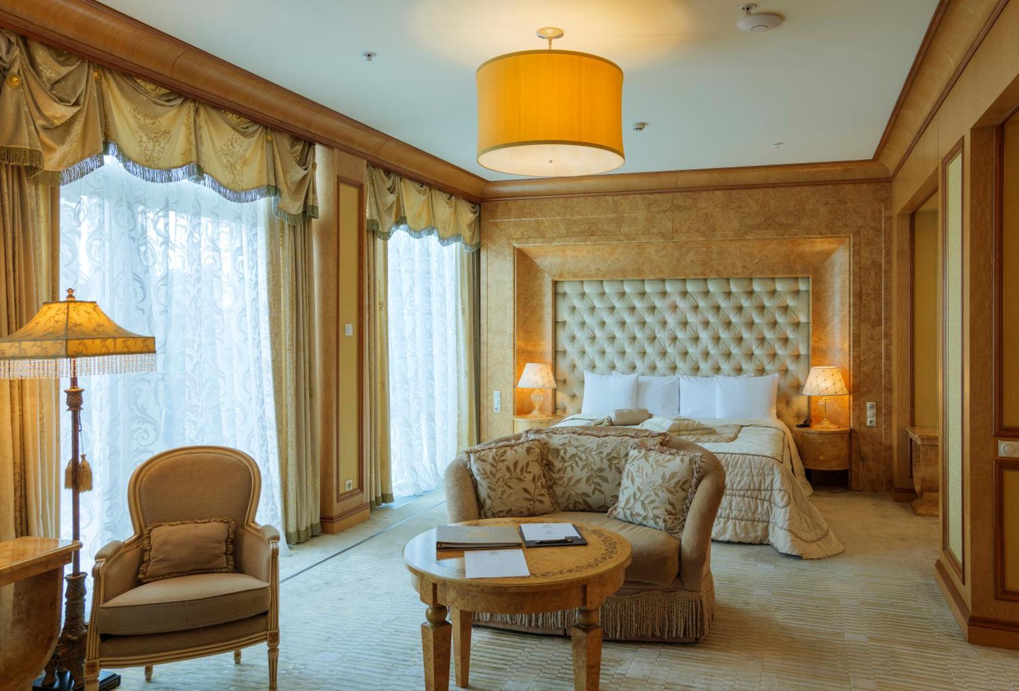 Hotel Royal & 5*