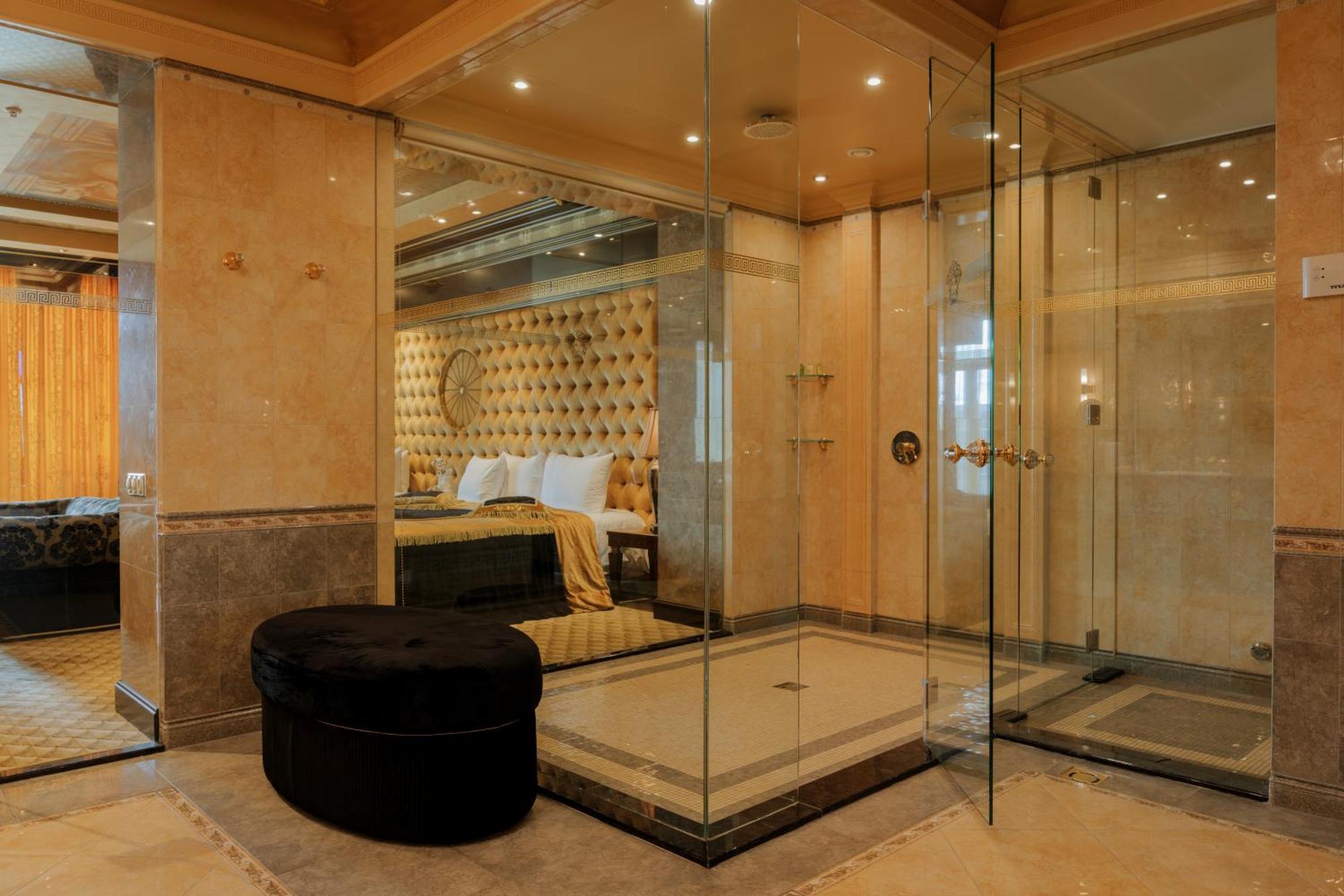 Royal & Hotel Riga
