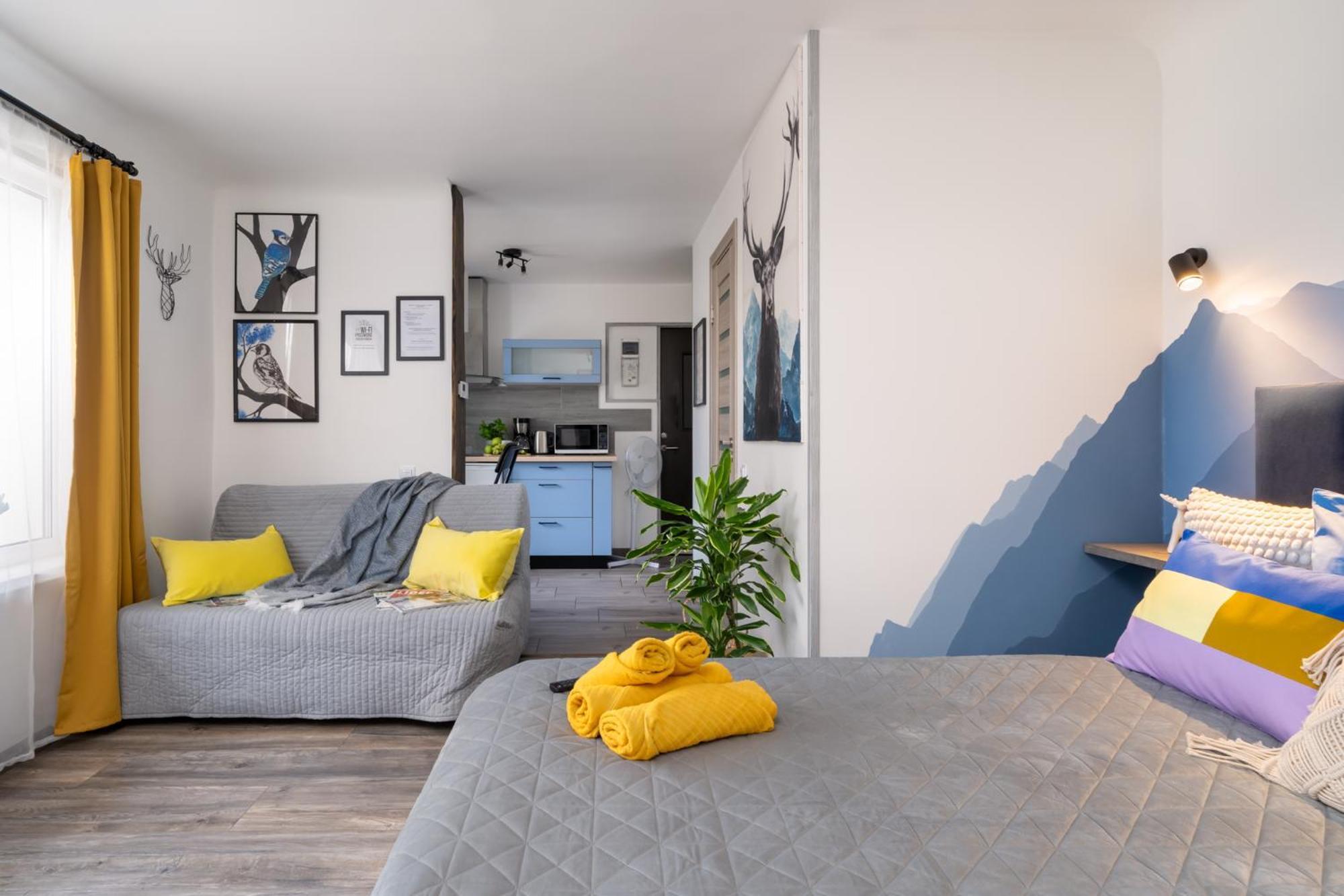 Dzīvoklis Garden & Private Parking With Playground Riga