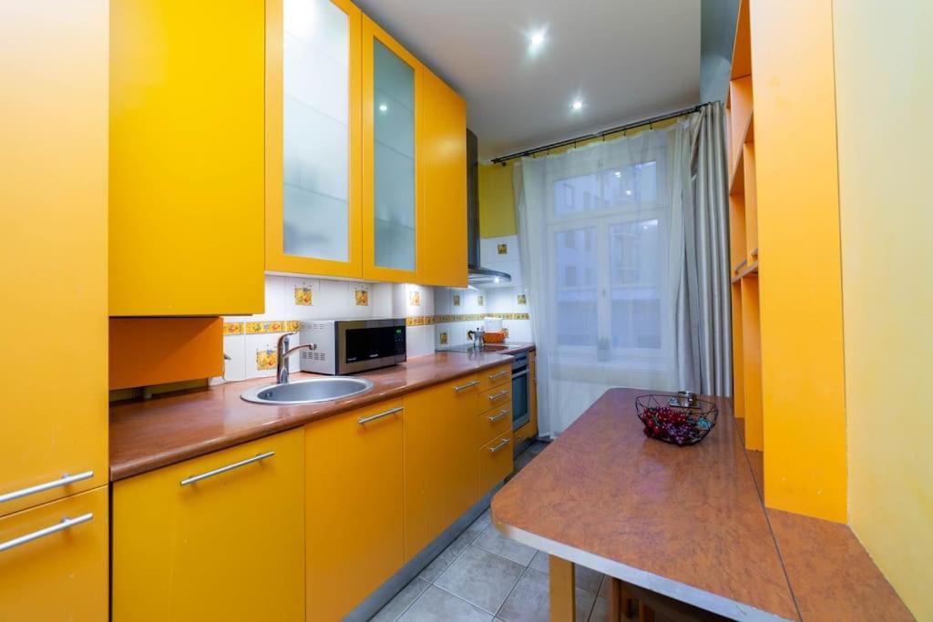 Centrs Sanctuary Apartment