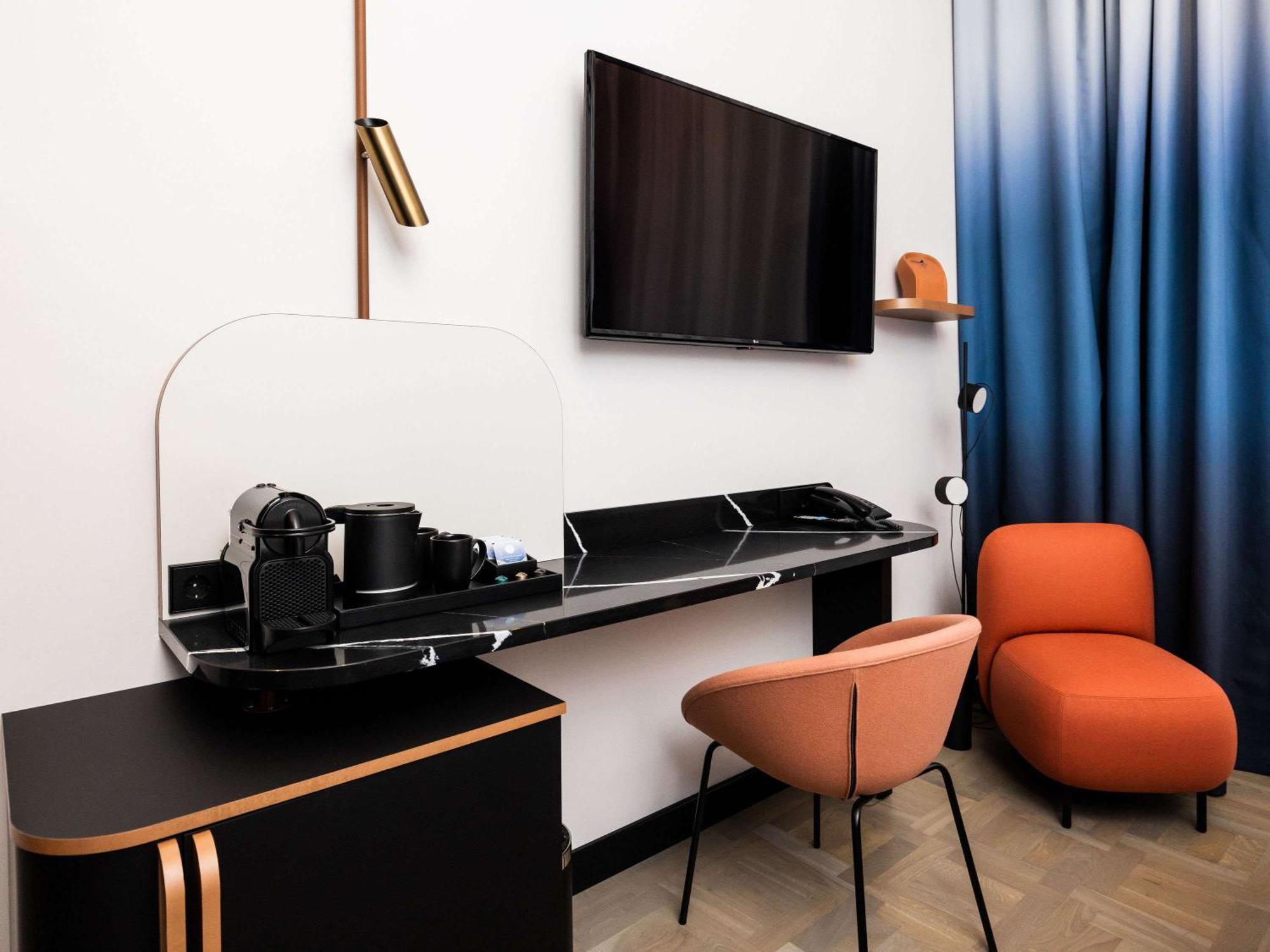 Tribe Center 3*