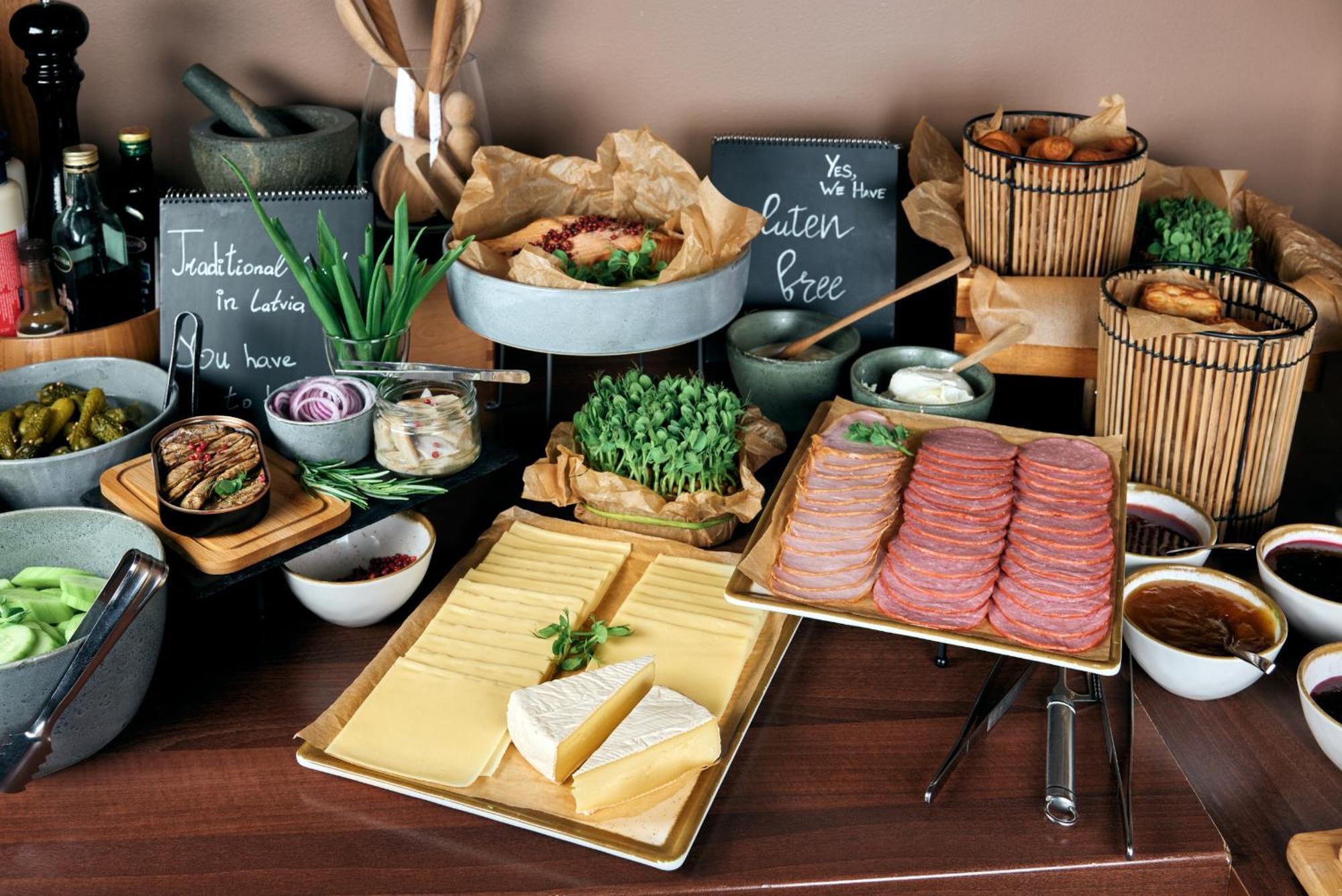 Radisson Old Town 4*