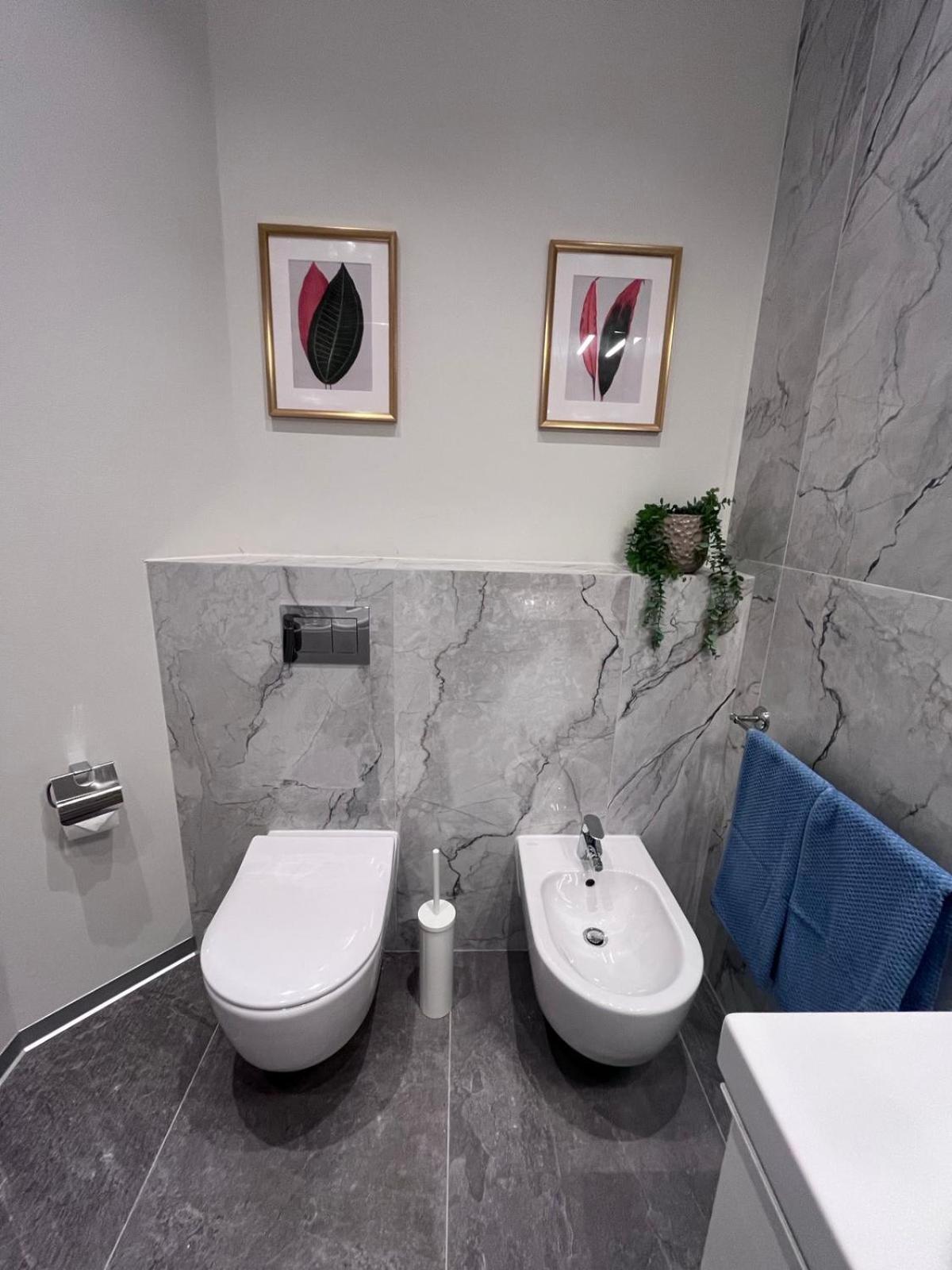 Old Great Location & View - Luxury 2bdr 80m2 Riika