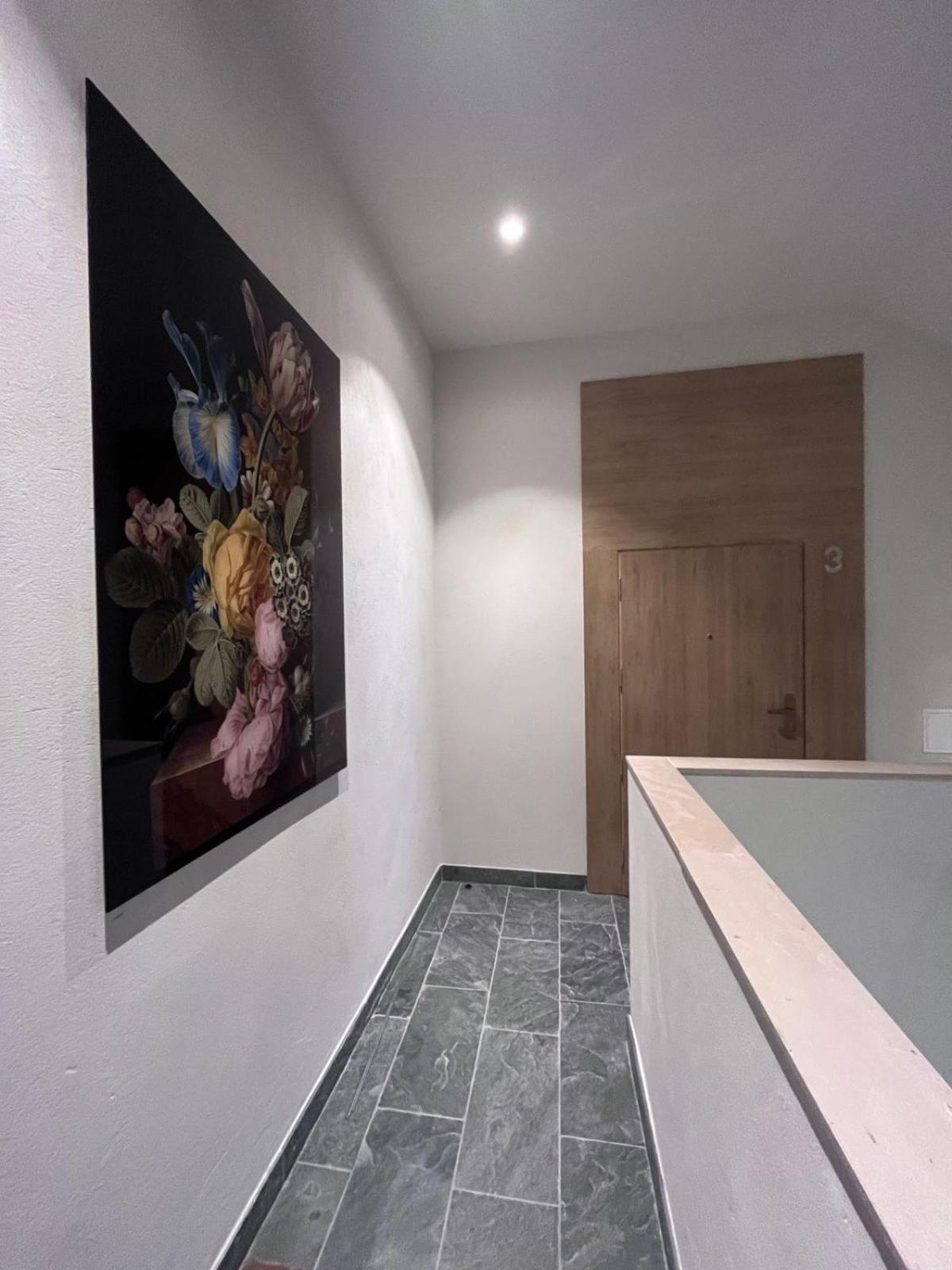 Apartment Old Great Location & View - Luxury 2bdr 80m2