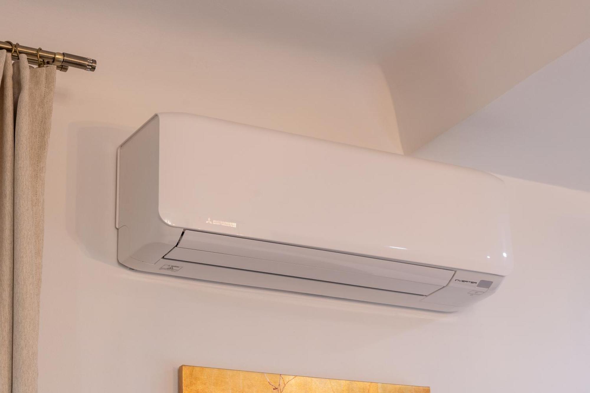 Soleil - Shine Of The Old Town, Parking & Sauna Apartment Riga
