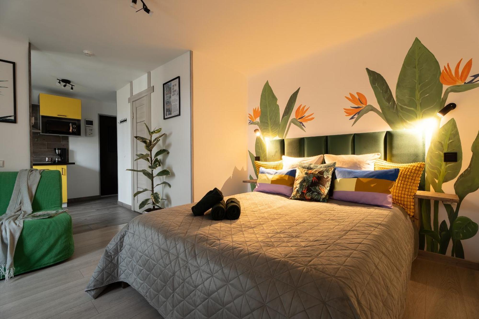 Garden & Private Parking With Playground * Riga