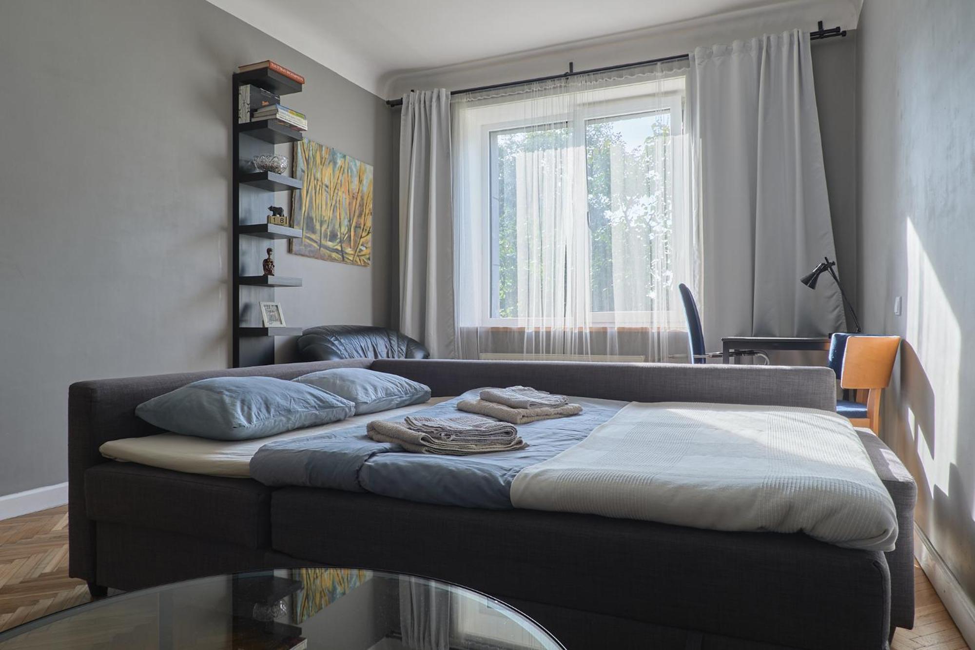 New Comfortable Nearby Promenade In 5 Minutes From Old Town Of Riga. Apartment *