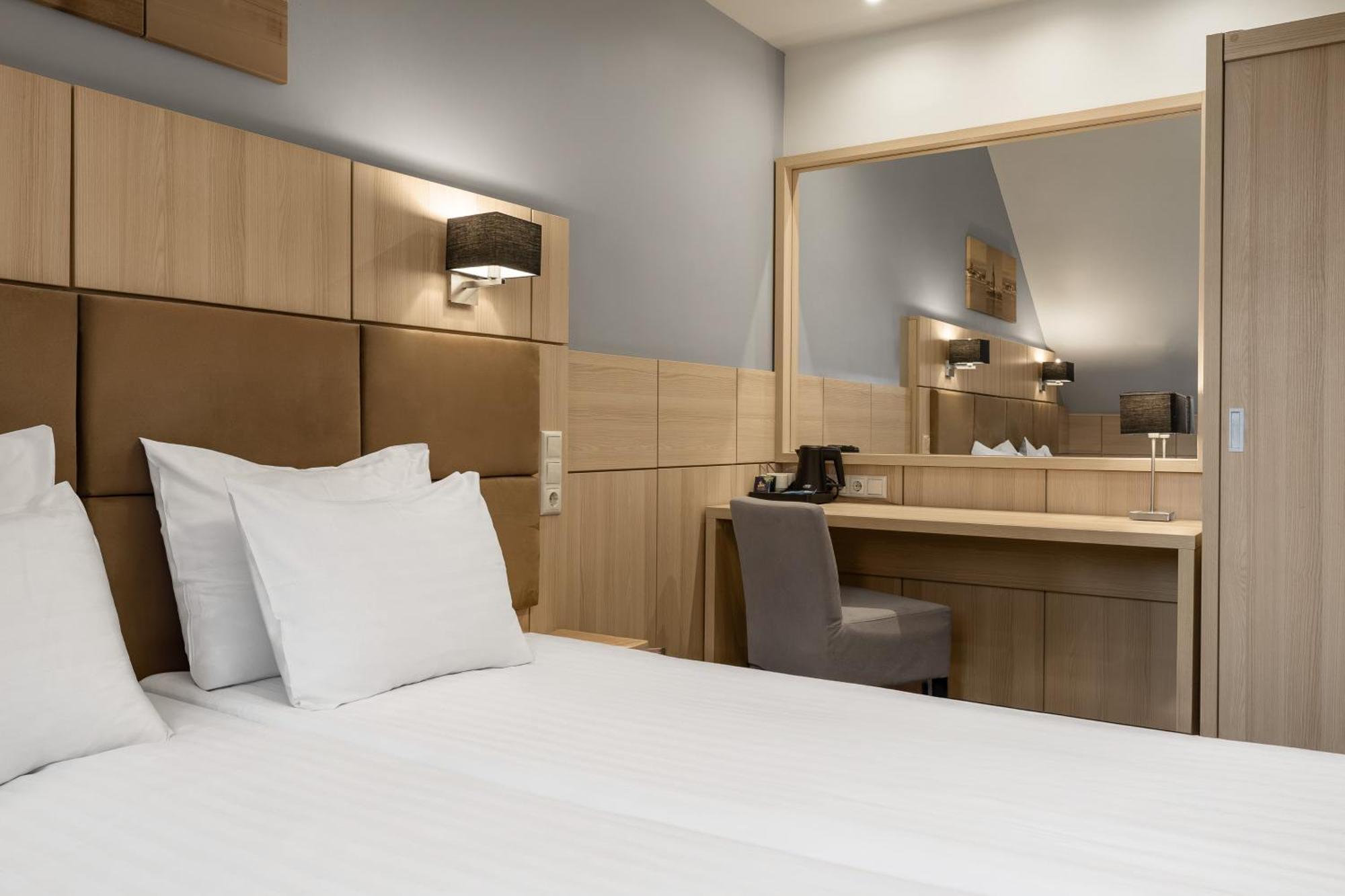 Wellton Centrum & 4* Riga