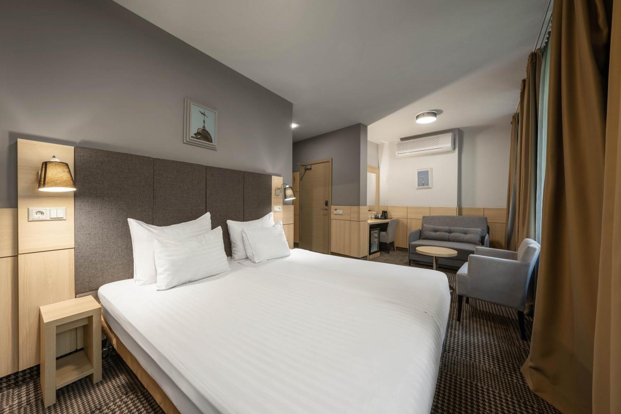 Hotel Wellton Centrum & Riga