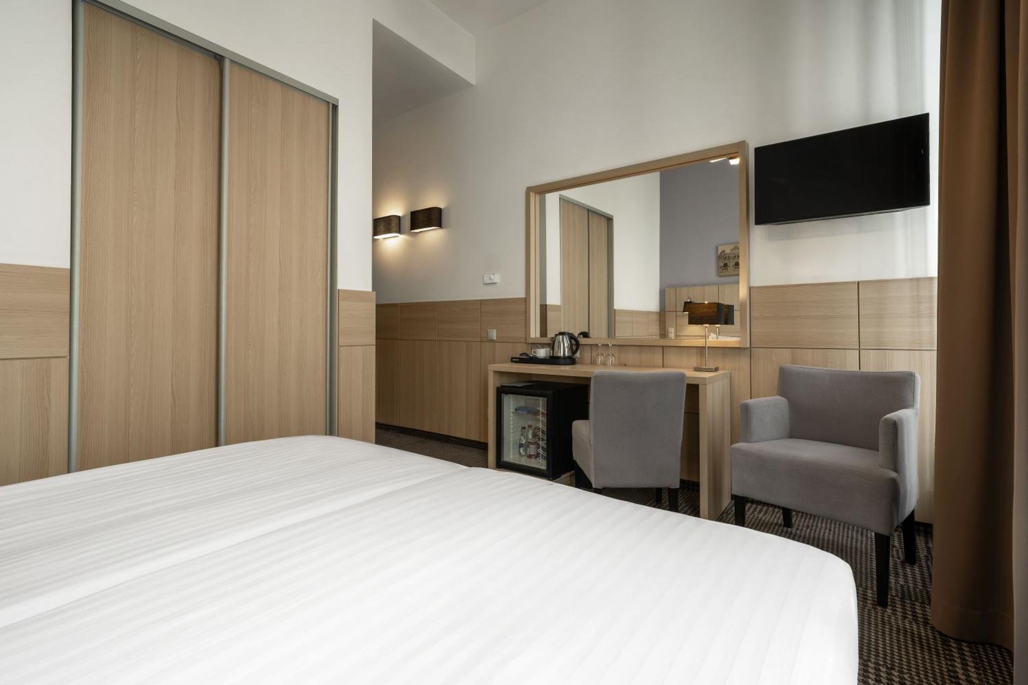 Wellton Centrum & 4*