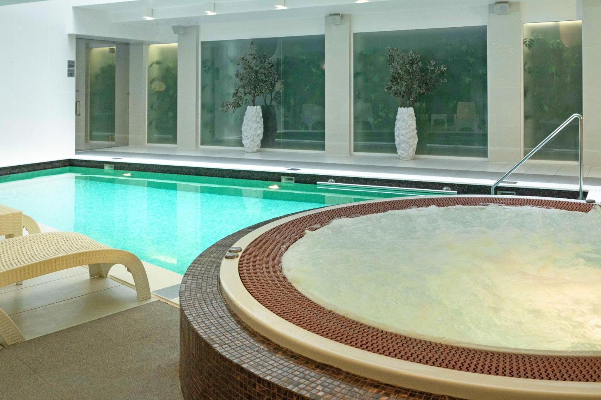 Wellton Centrum & 4* Riga