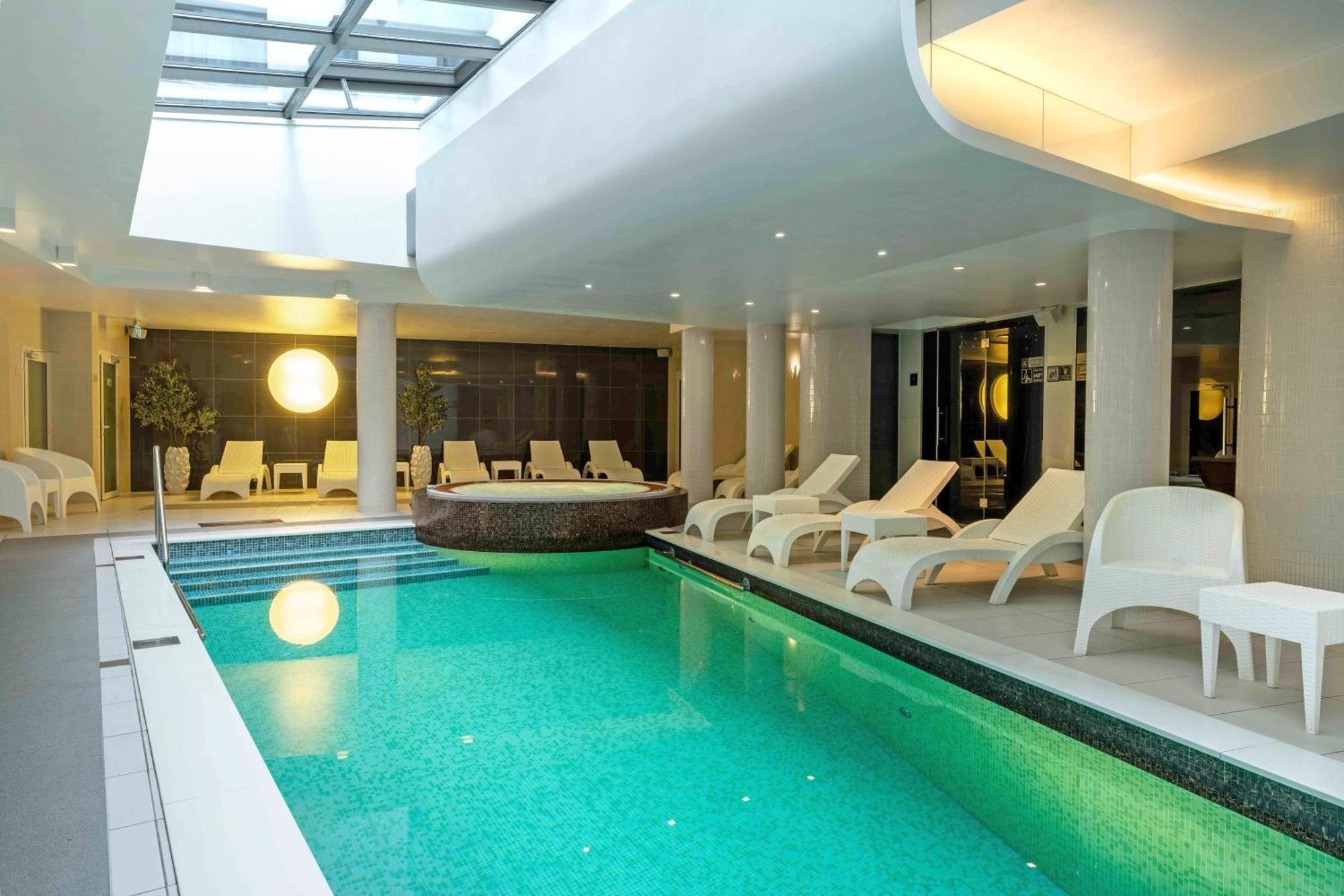 Wellton Centrum & Hotel 4*