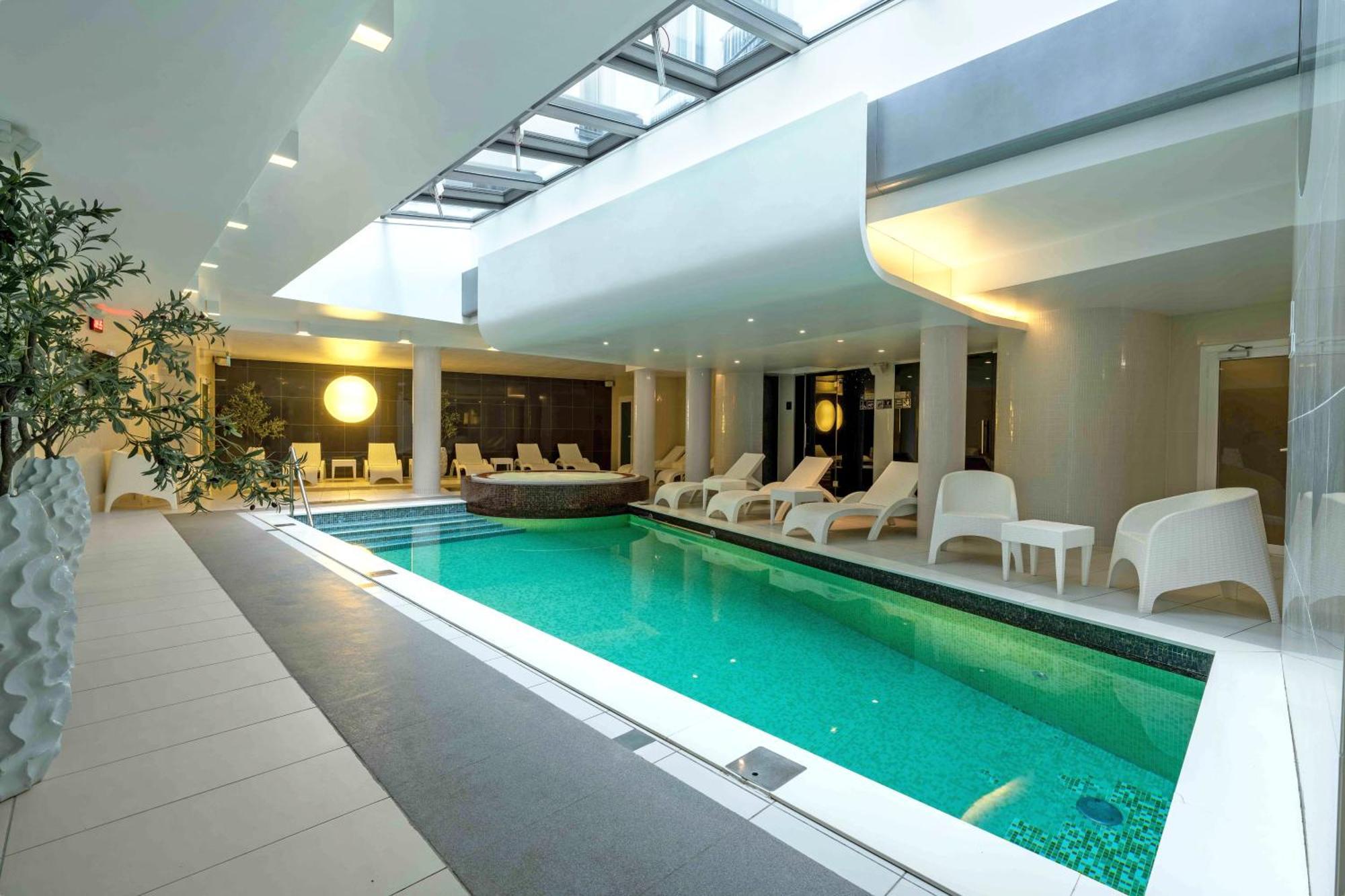 Hotel Wellton Centrum & 4*