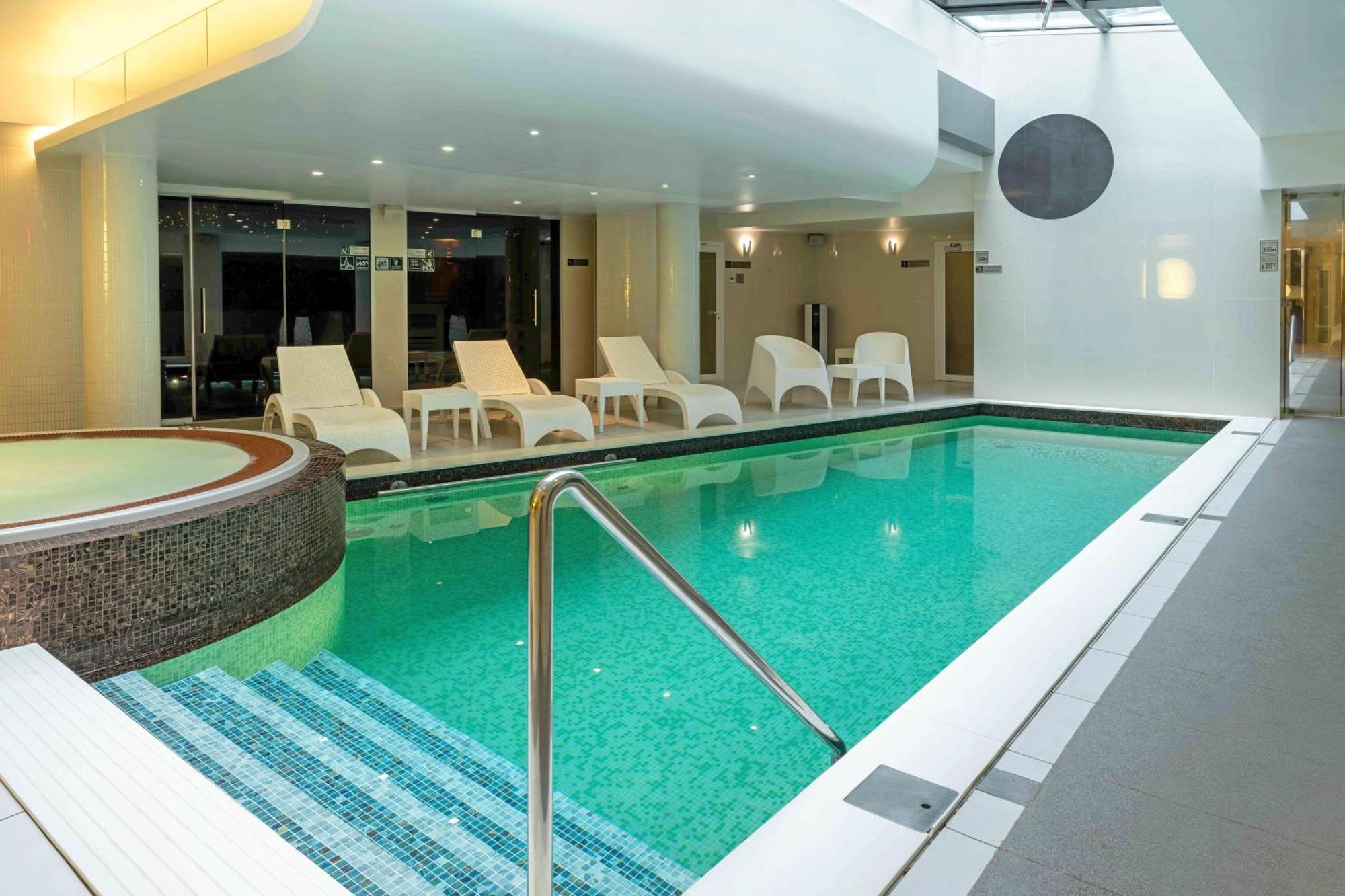 Wellton Centrum & 4*