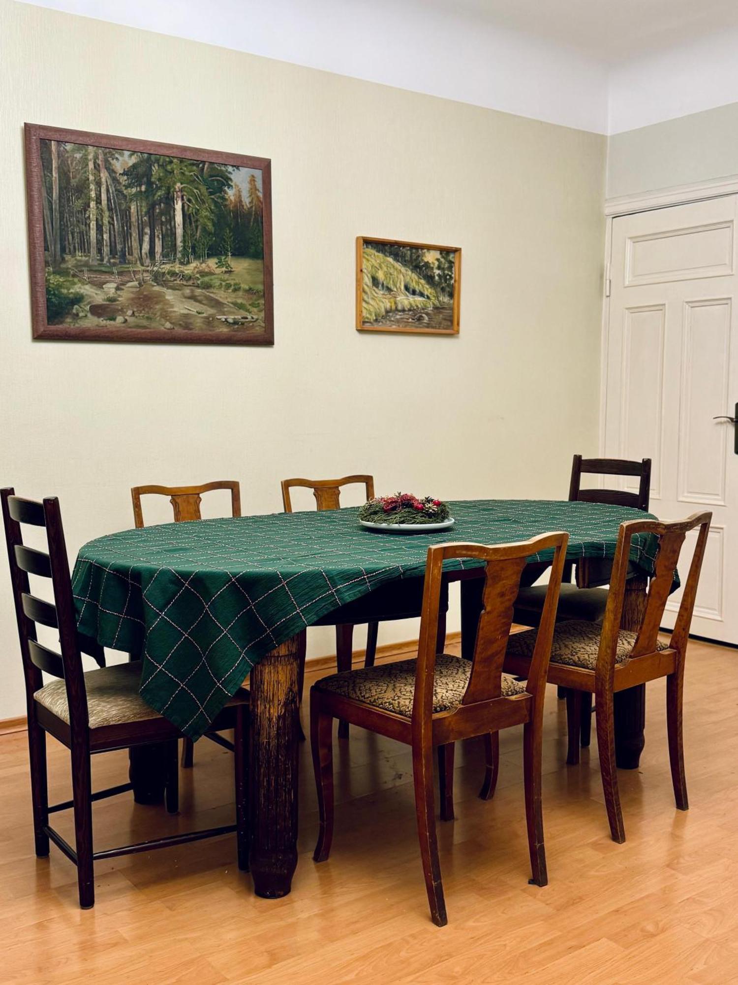 Apartment Carl Johann Felsko *
