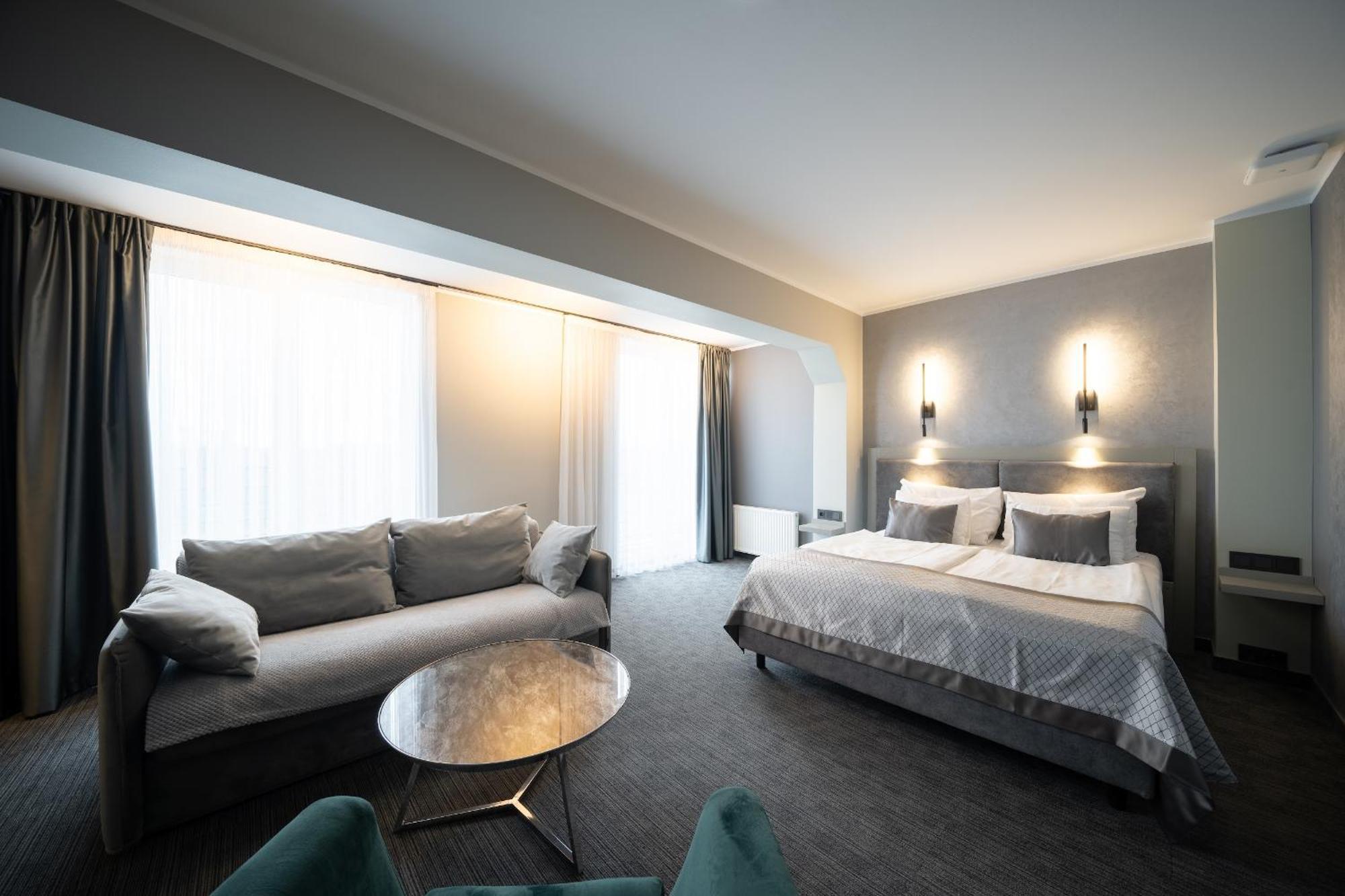 Bellevue Park With Free Parking Hotel Riga