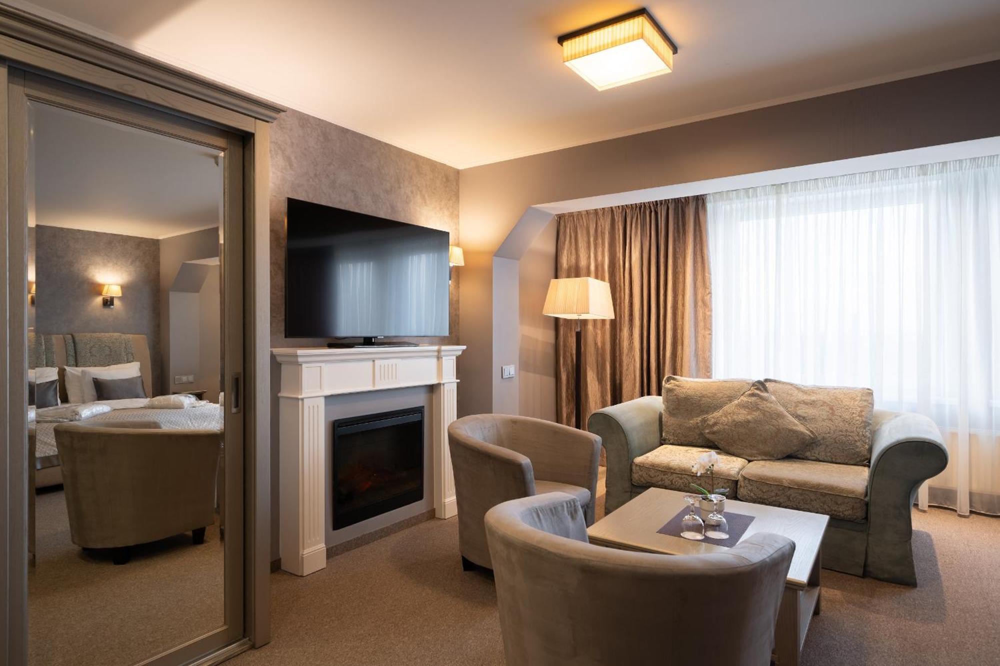 Bellevue Park With Free Parking 4*