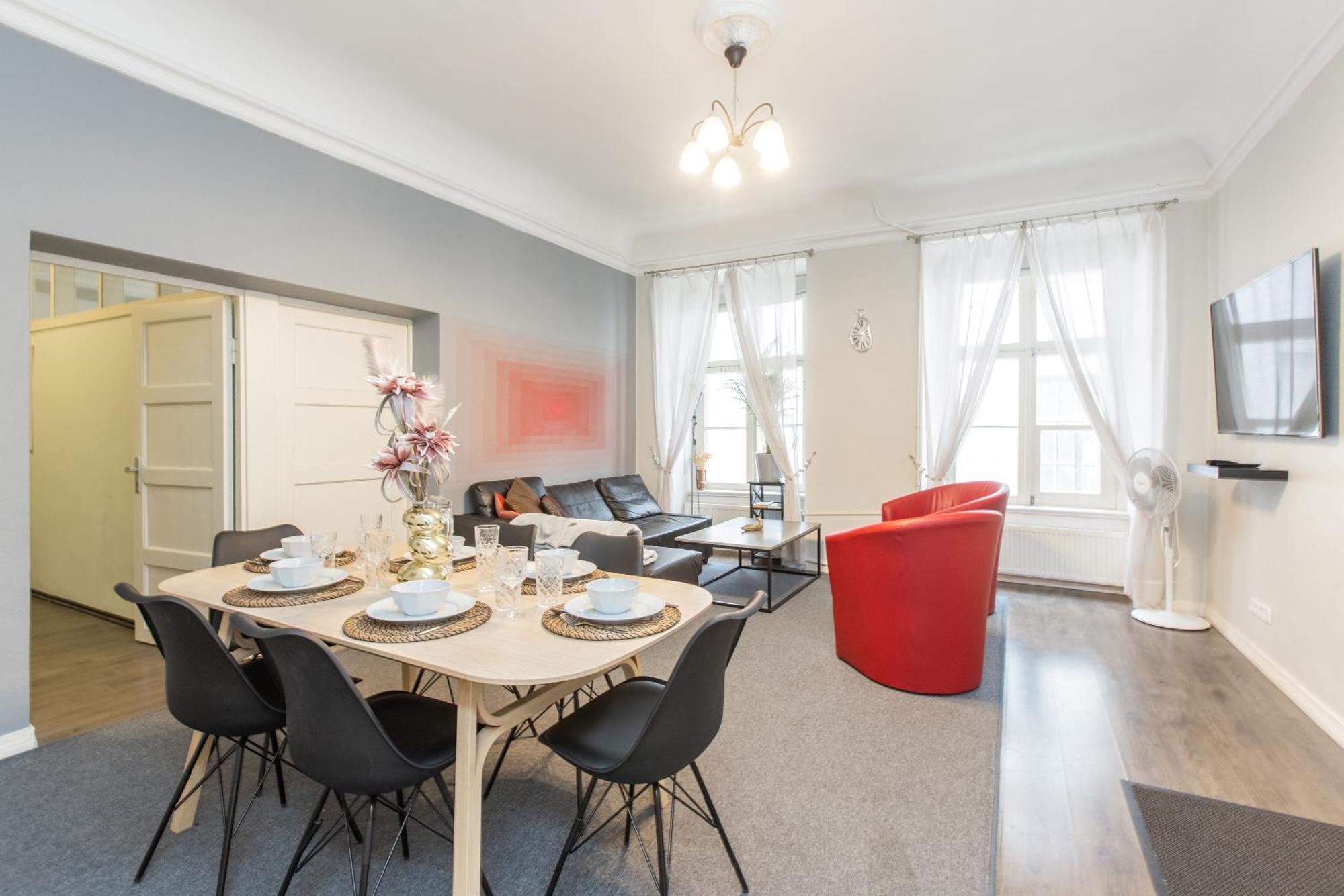 Large Vacation In The Old Town Appartement