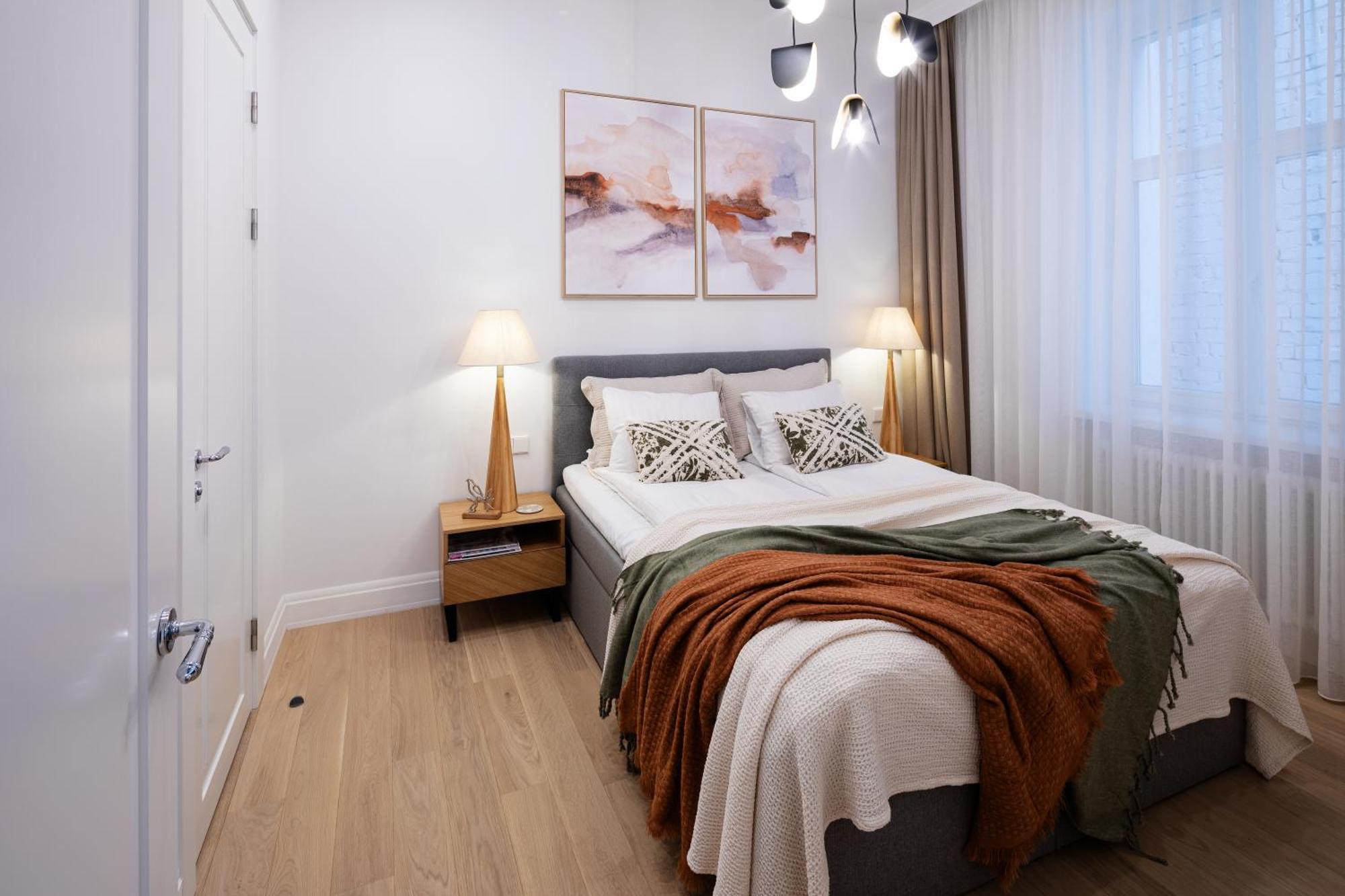 Raina Boulevard Exclusive Design By The Park