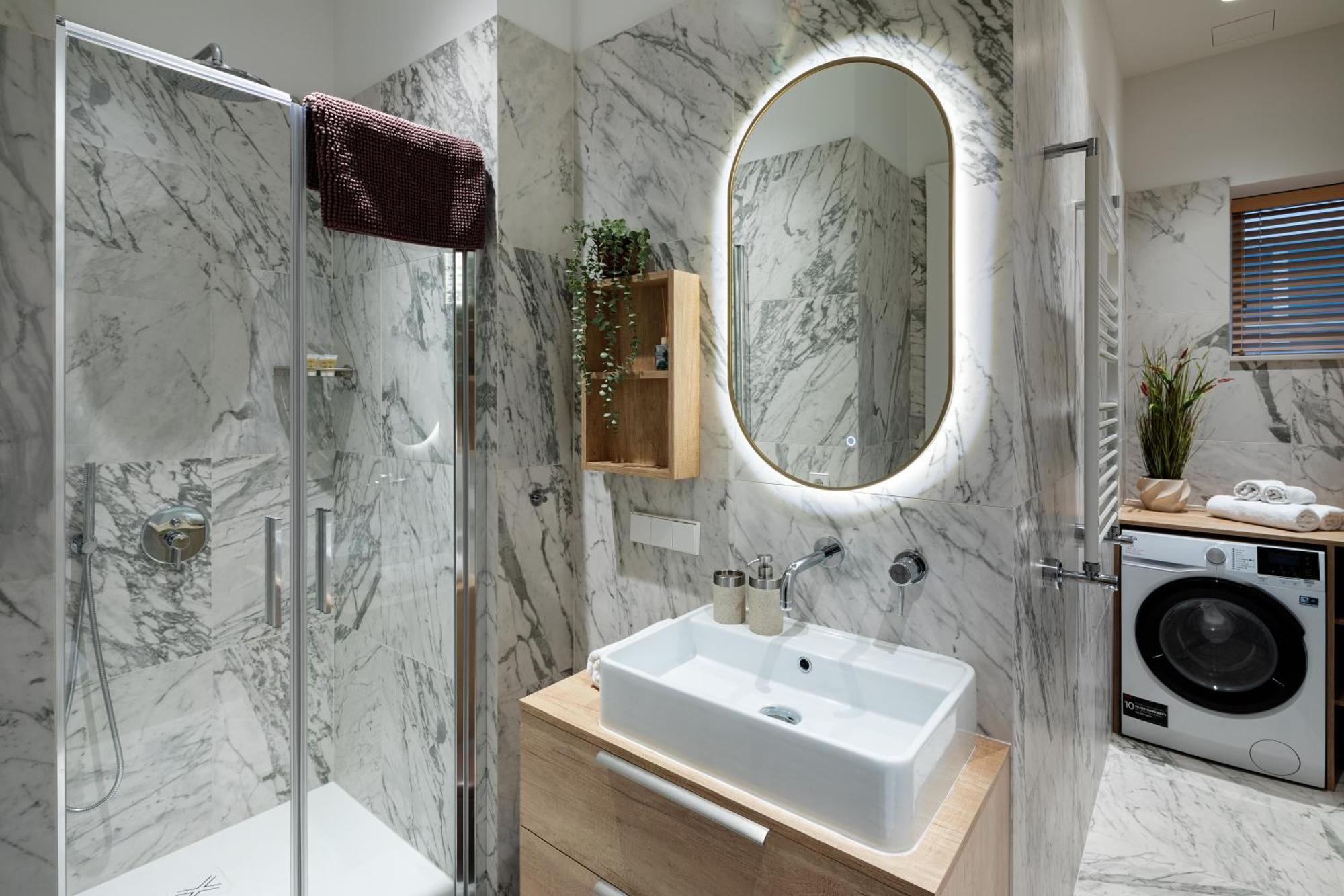 Raina Boulevard Exclusive Design By The Park