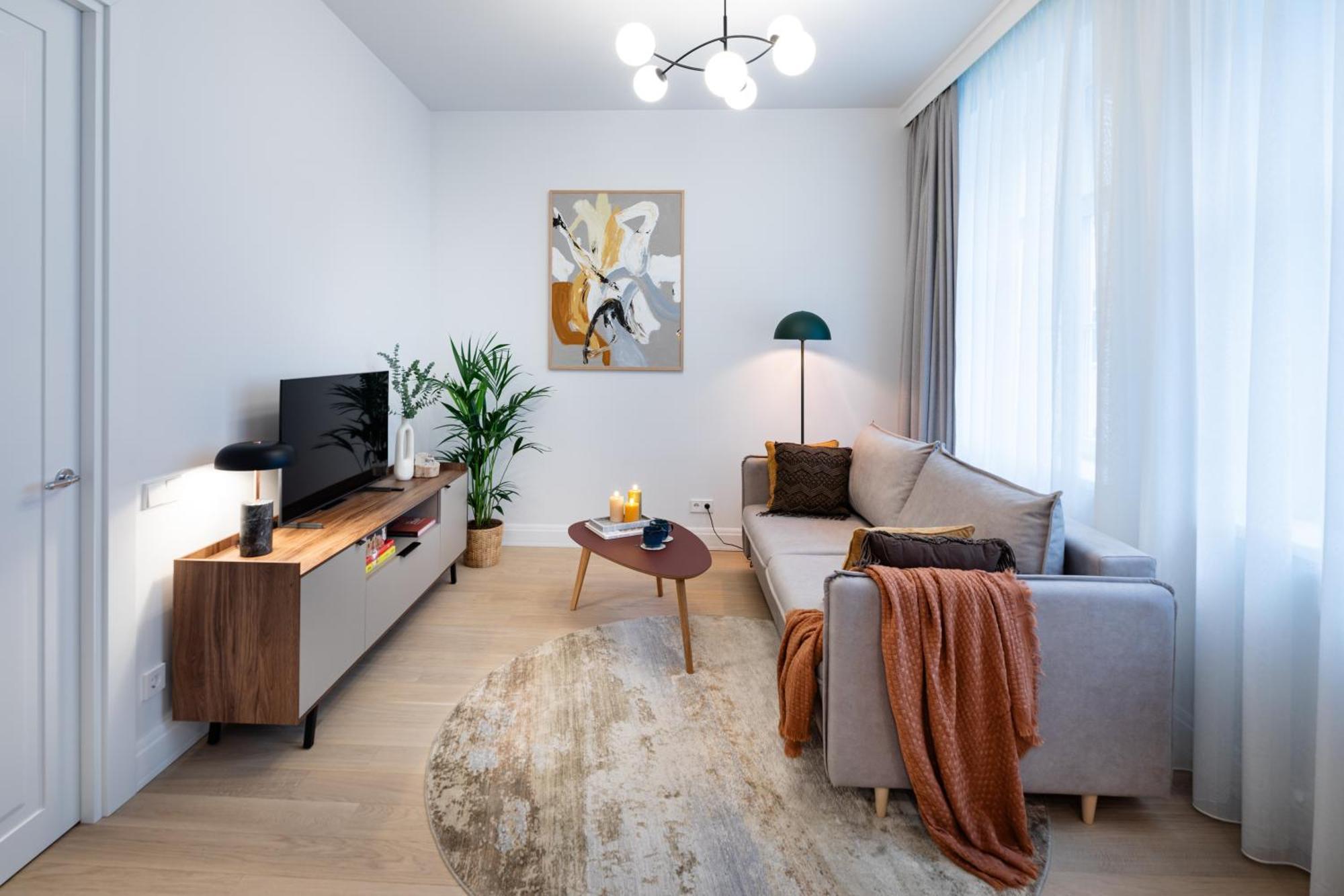 Raina Boulevard Exclusive Design By The Park * Riga