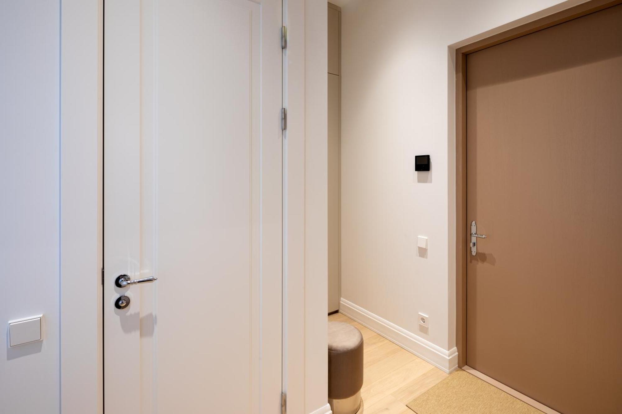 Raina Boulevard Exclusive Design By The Park Appartement *