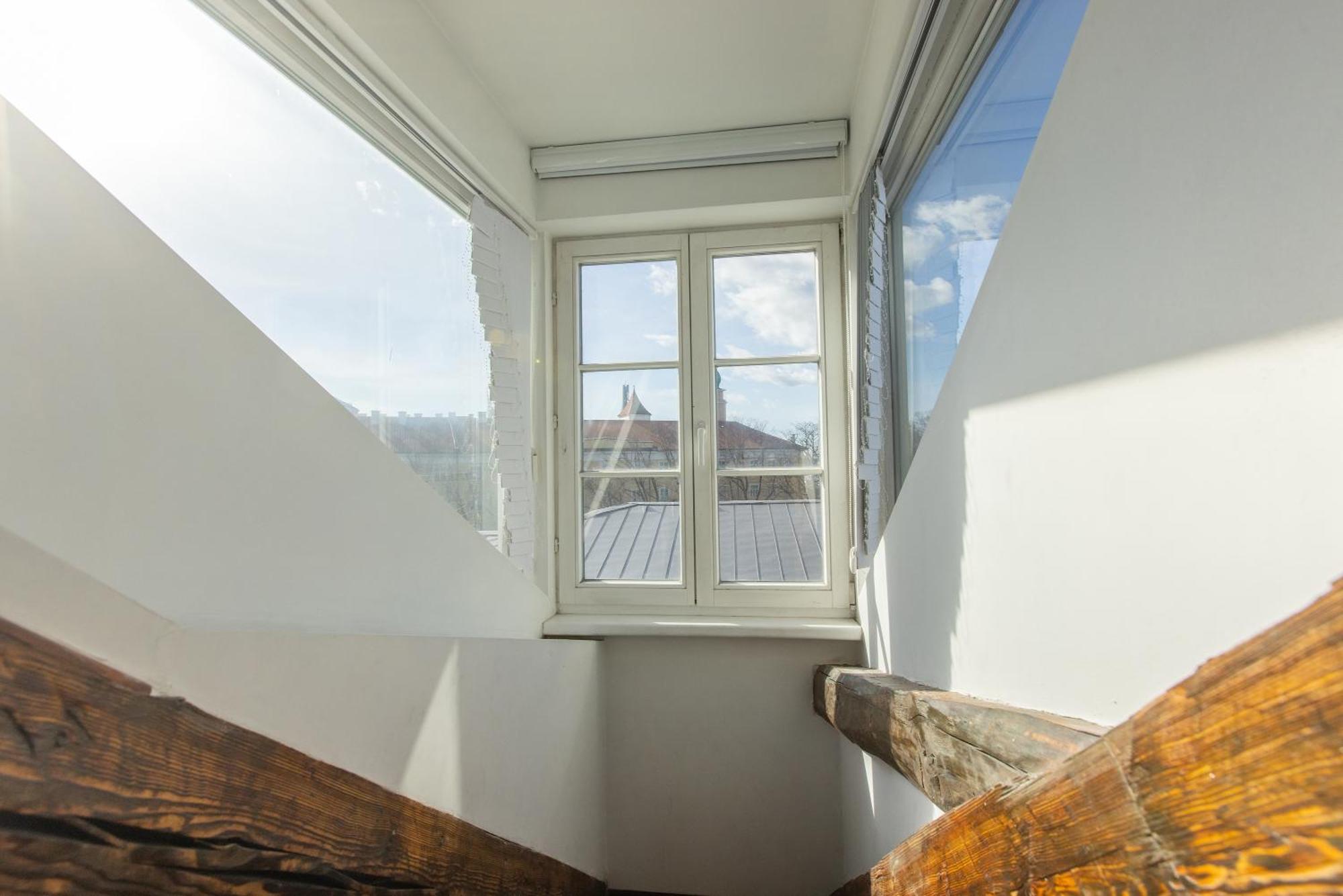 Apartment Mansard In Old Town *