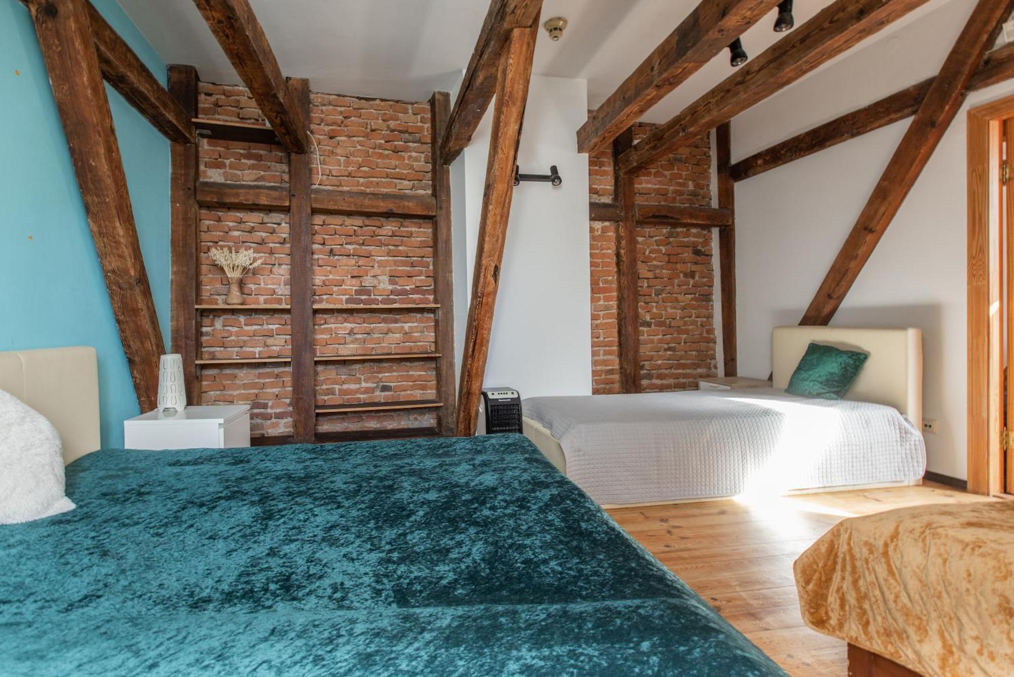 Mansard In Old Town Apartment *