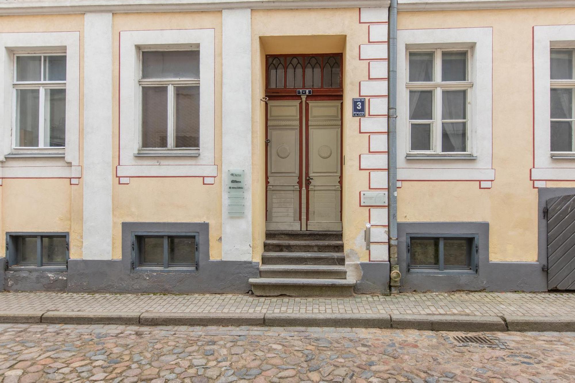 Mansard In Old Town Apartment