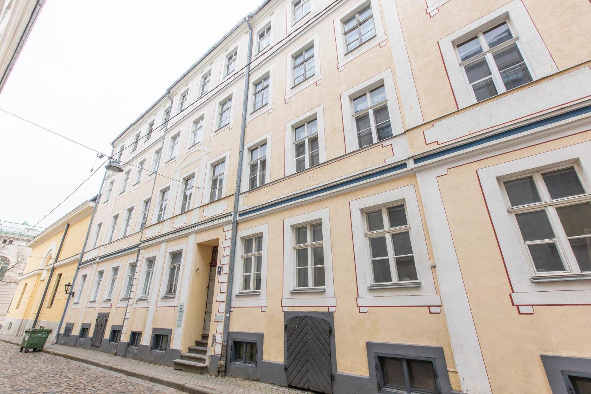 Apartment Mansard In Old Town